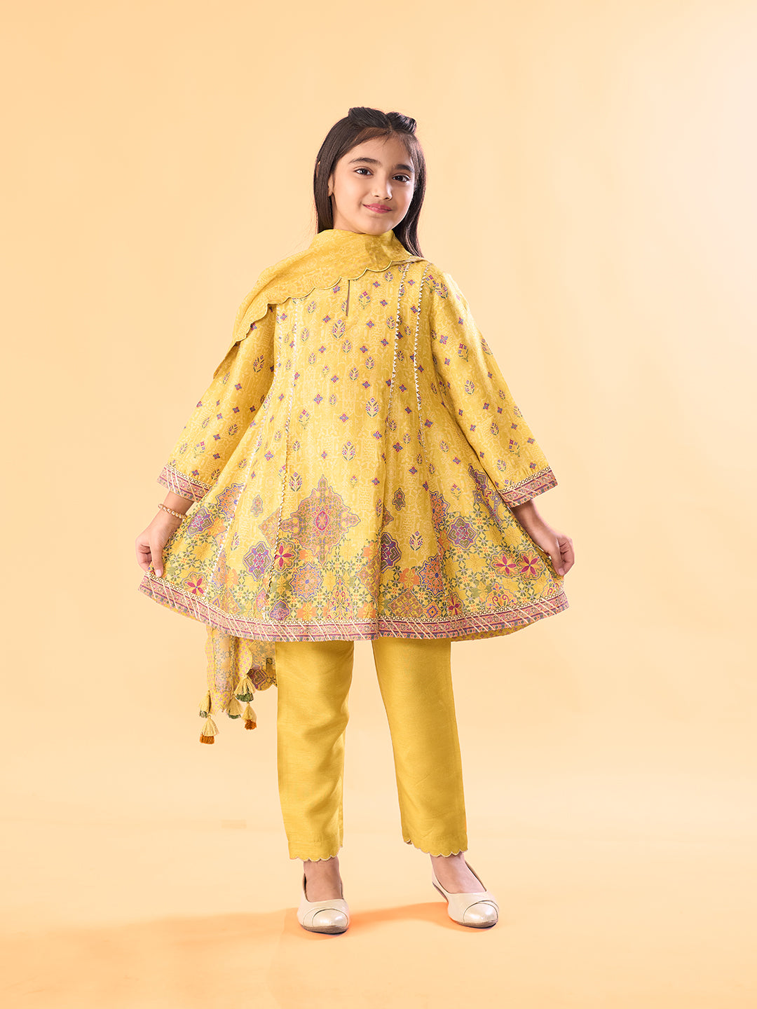 Phoolwari Kurta Set WIth Dupatta - Yellow