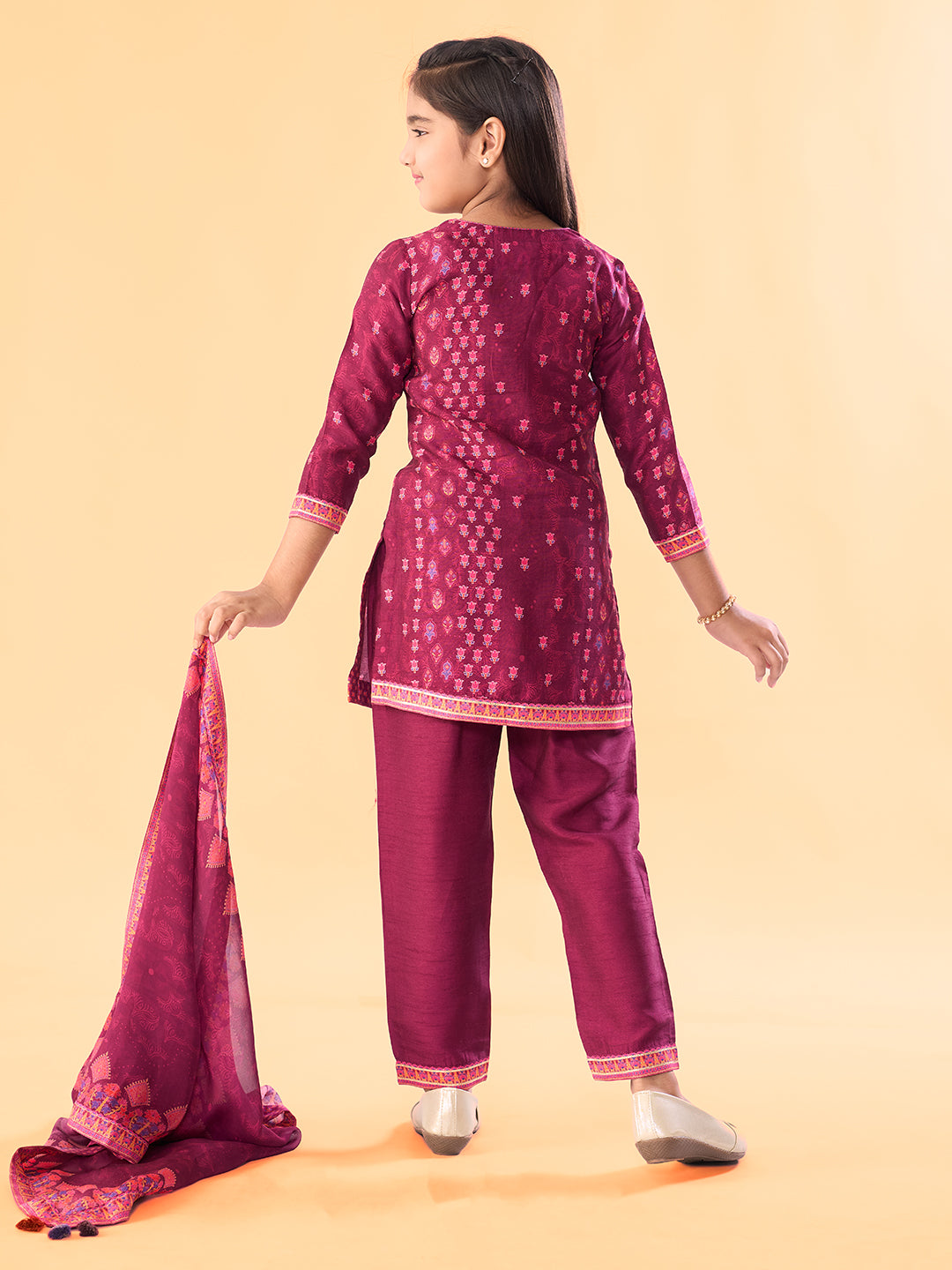 Gulgappa Kurta Set With Dupatta - Wine