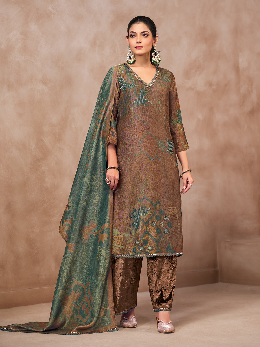 Naqsh Kurta Set with Dupatta - Brown