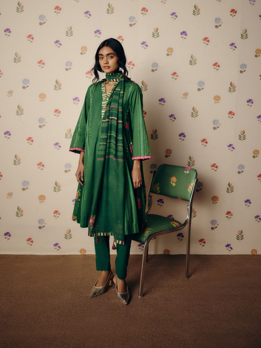 Mizaaj kurta set- Green