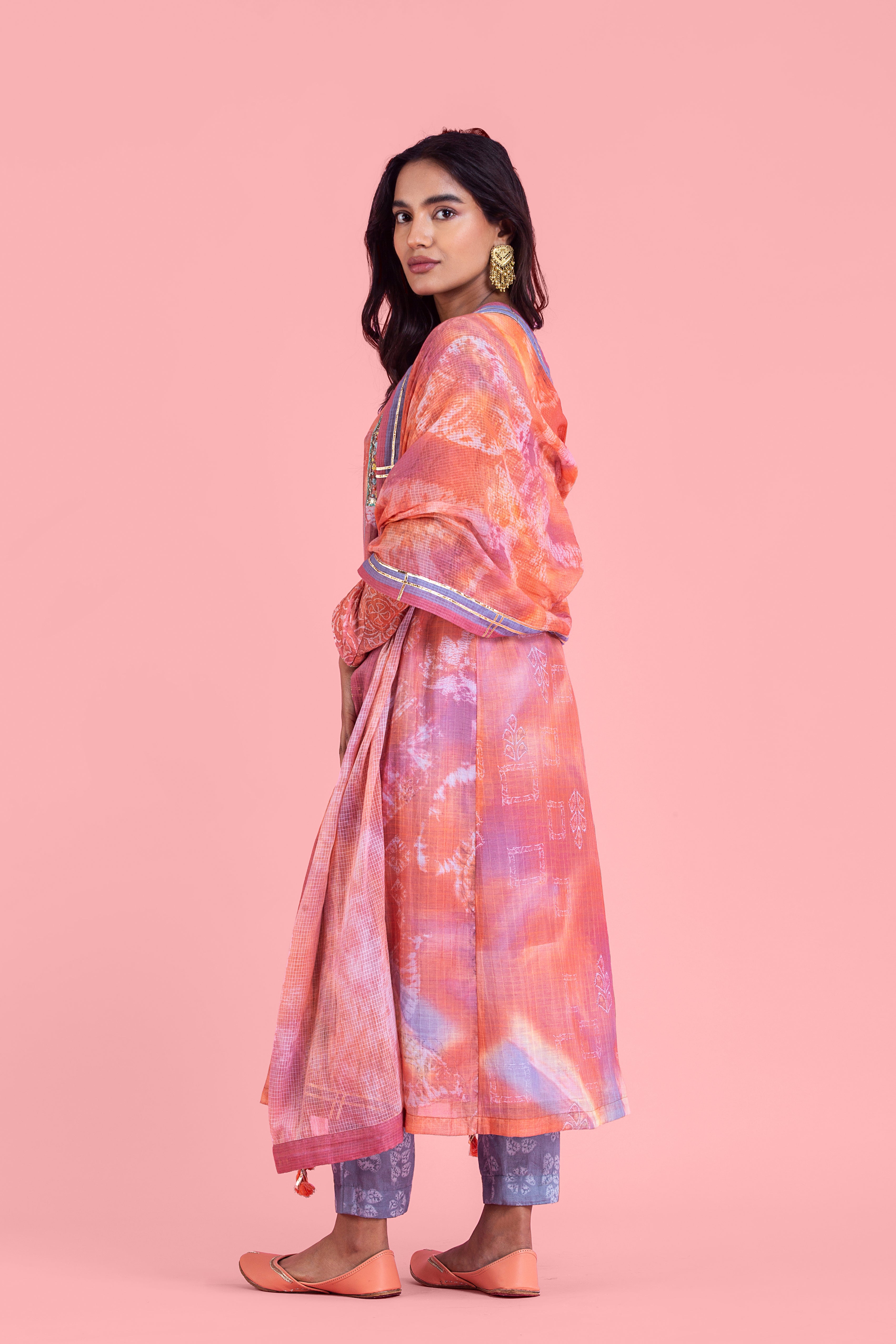 Vanya Kurta Set with Dupatta - Pink