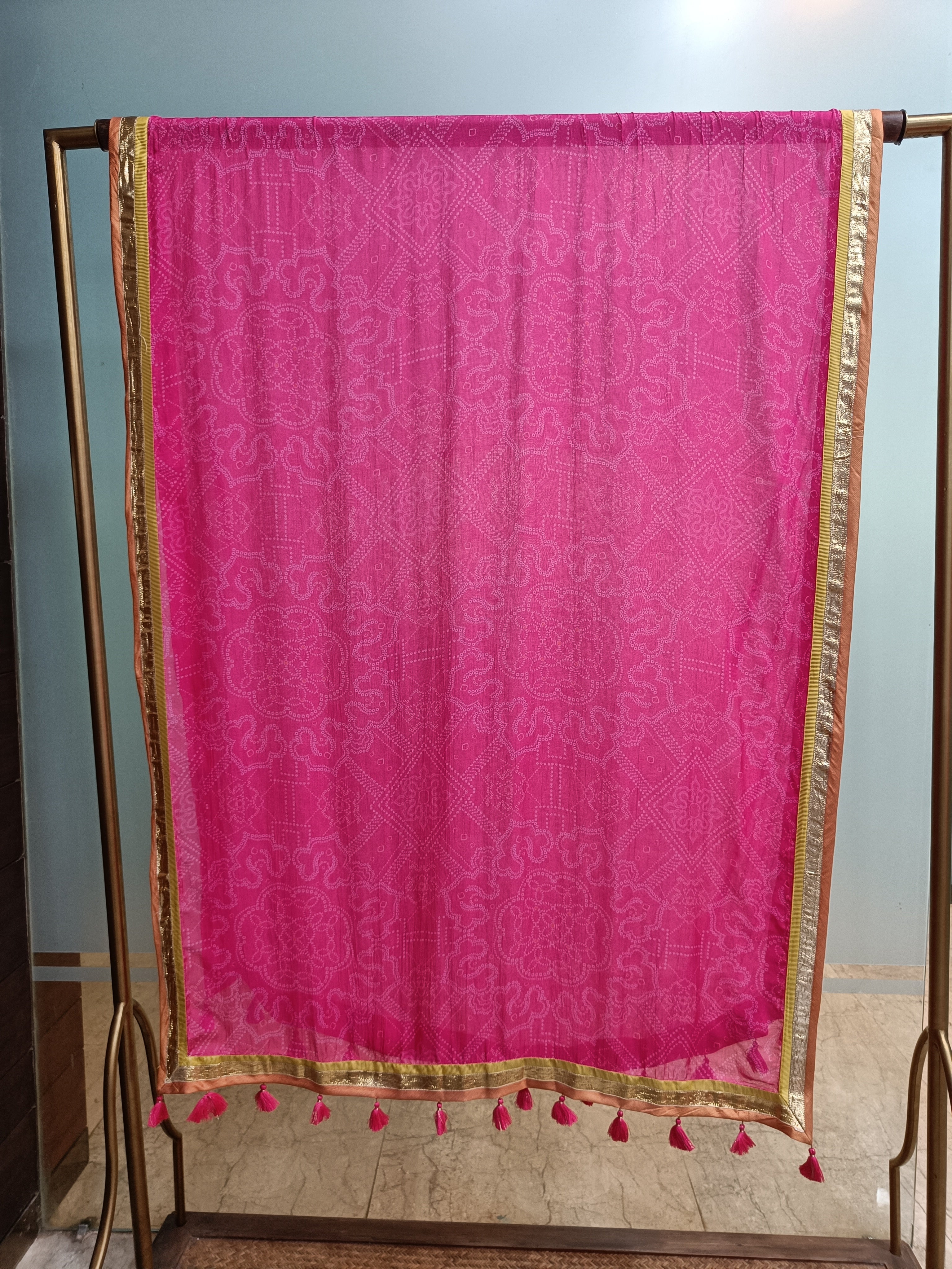 Chaand Dupatta - Pink