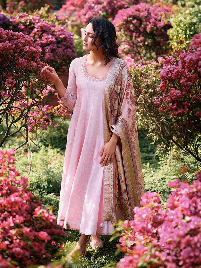 Falak Kurta Set with Dupatta - Pink