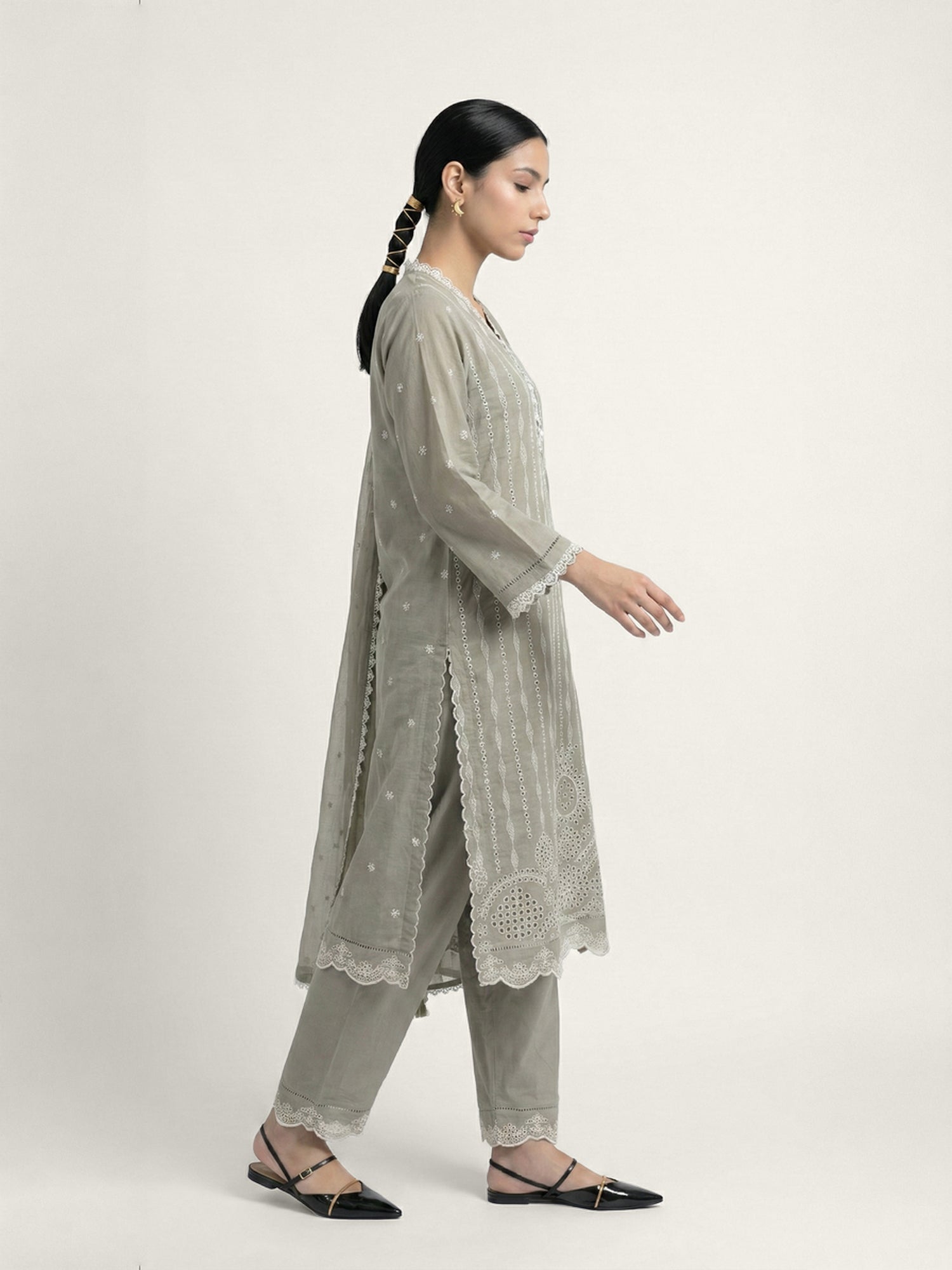 Nairiti Kurta Set - Grey