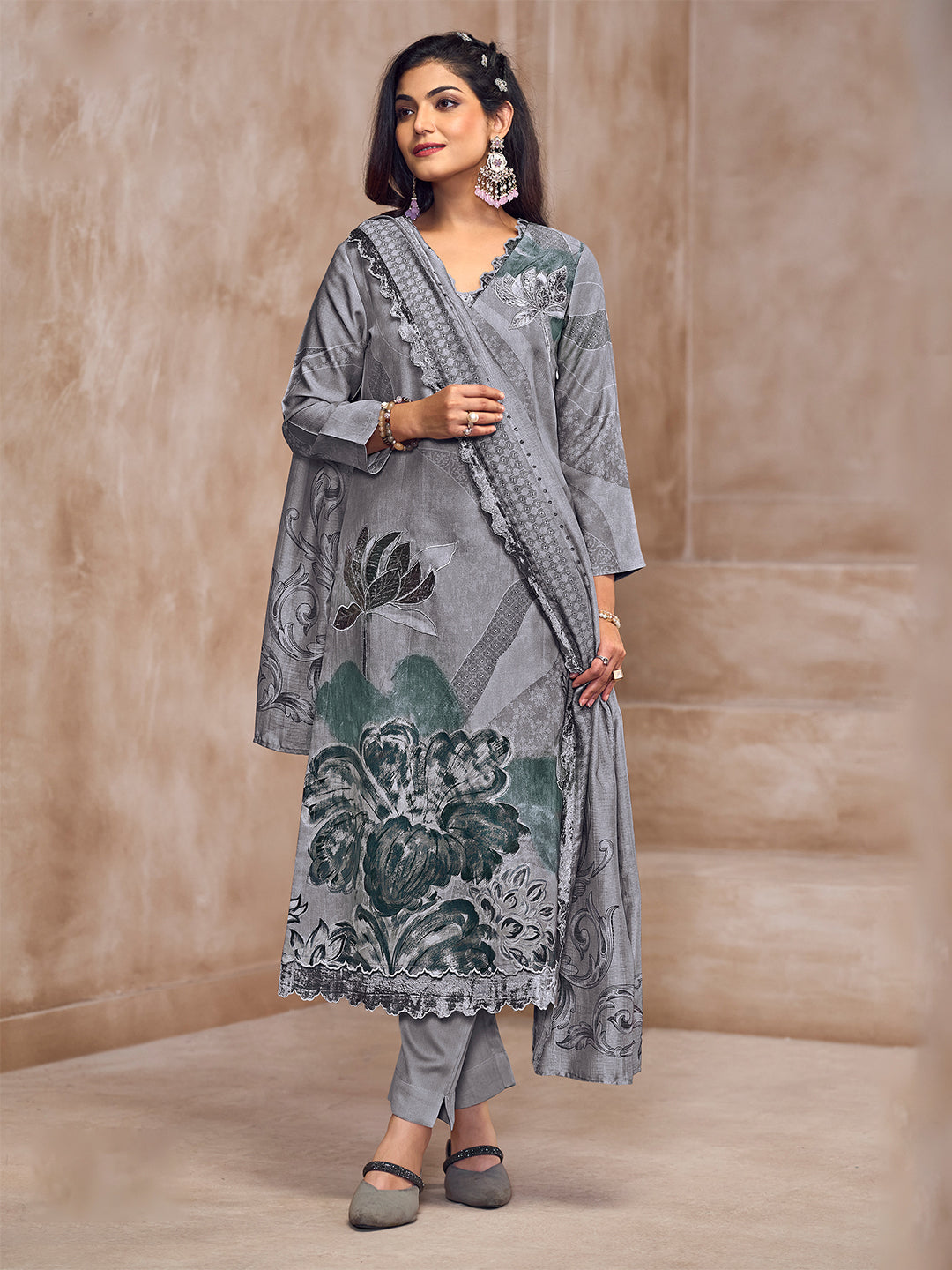 Manvi Kurta Set with Dupatta - Green