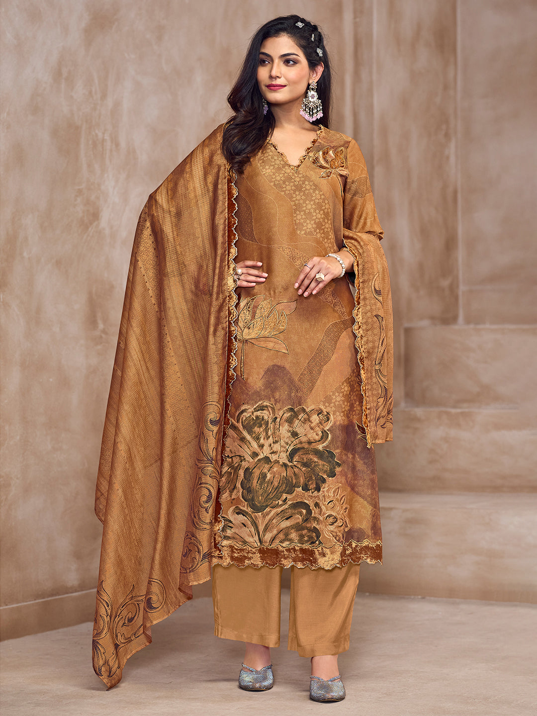 Manvi Kurta Set with Dupatta - Brown