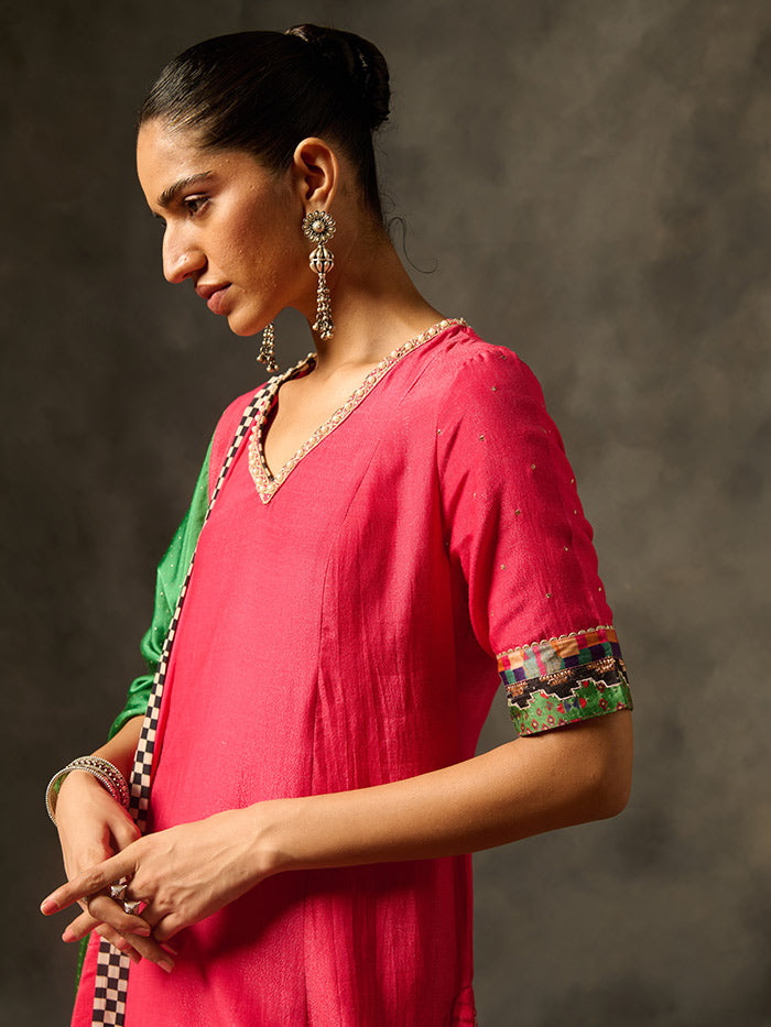 Savi Kurta Set with Dupatta - Pink