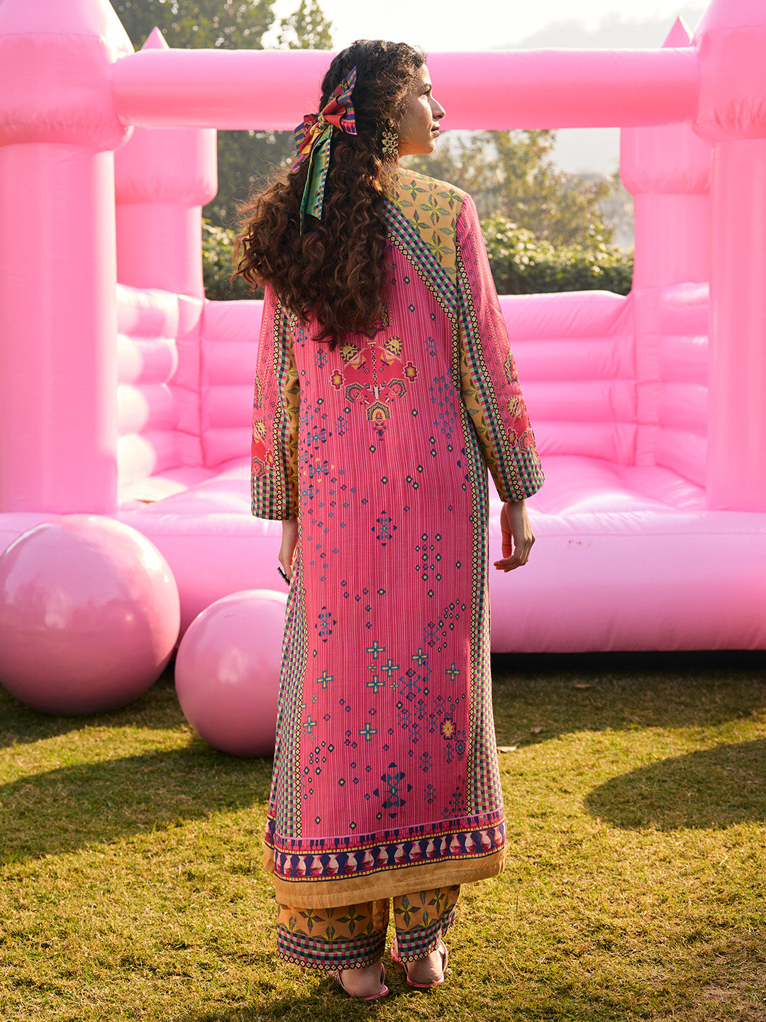 Noa Kurta Set with Dupatta - Pink