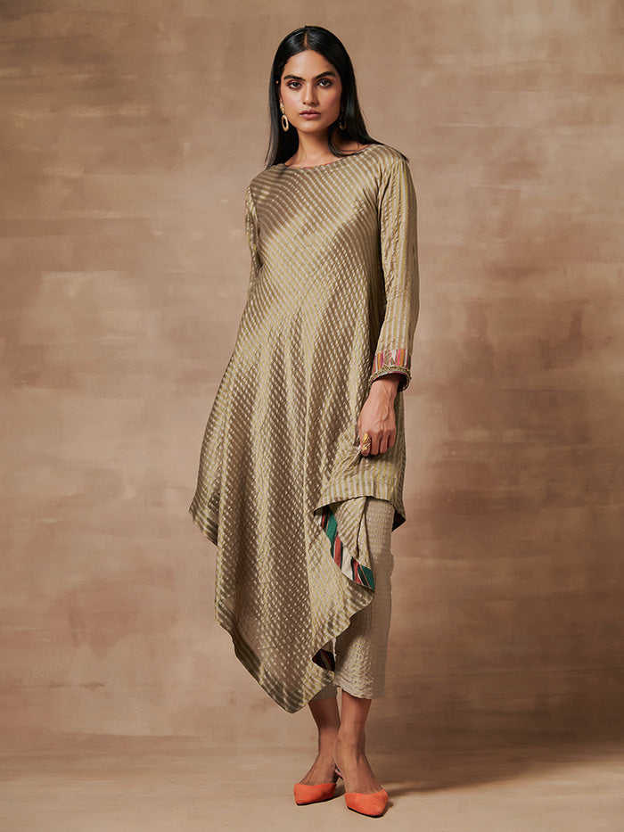 Myoko Gold Kurta Set with Multicoloured Stripes Dupatta