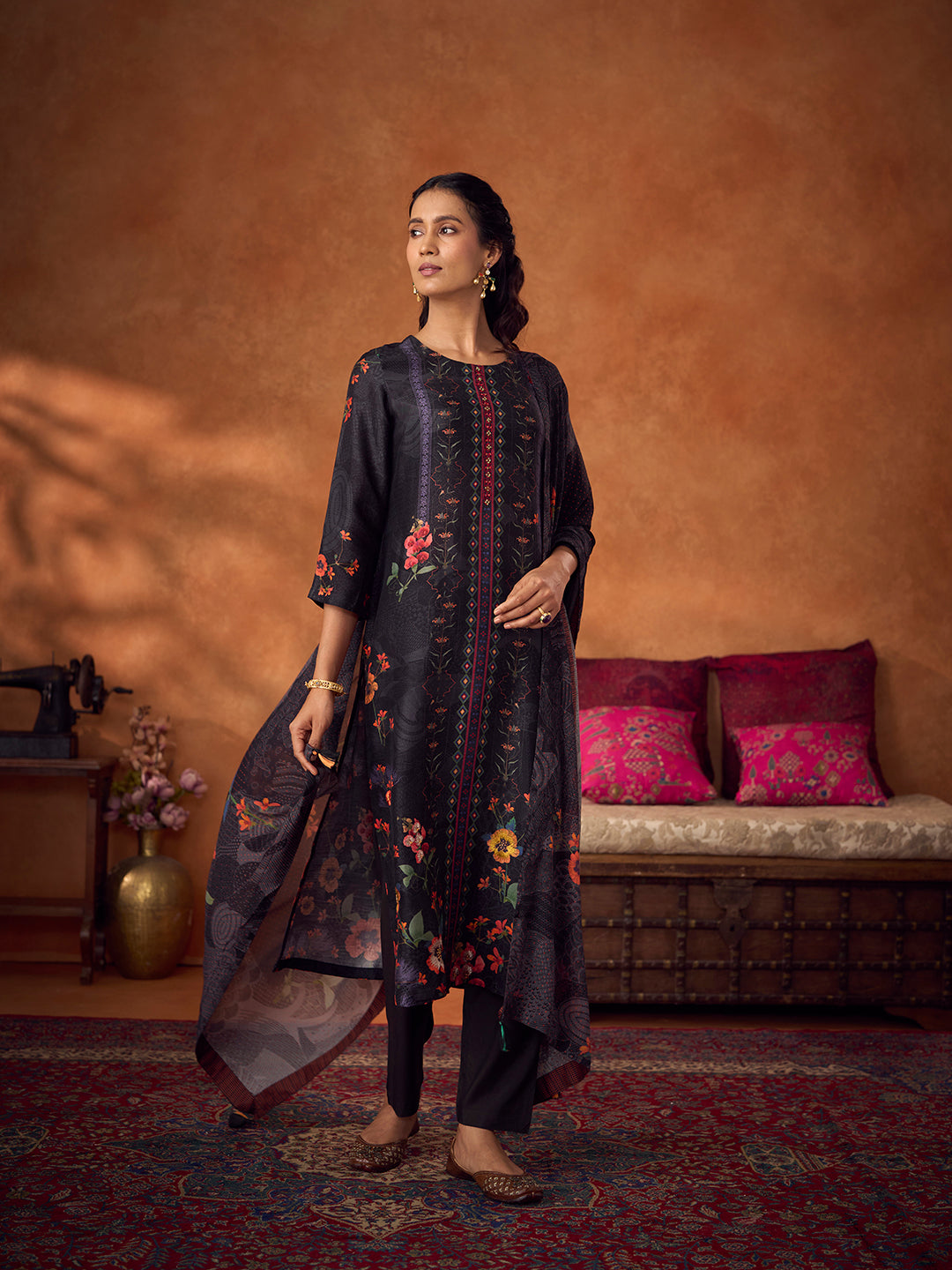 Kiya Unstitched Kurta Set- Black