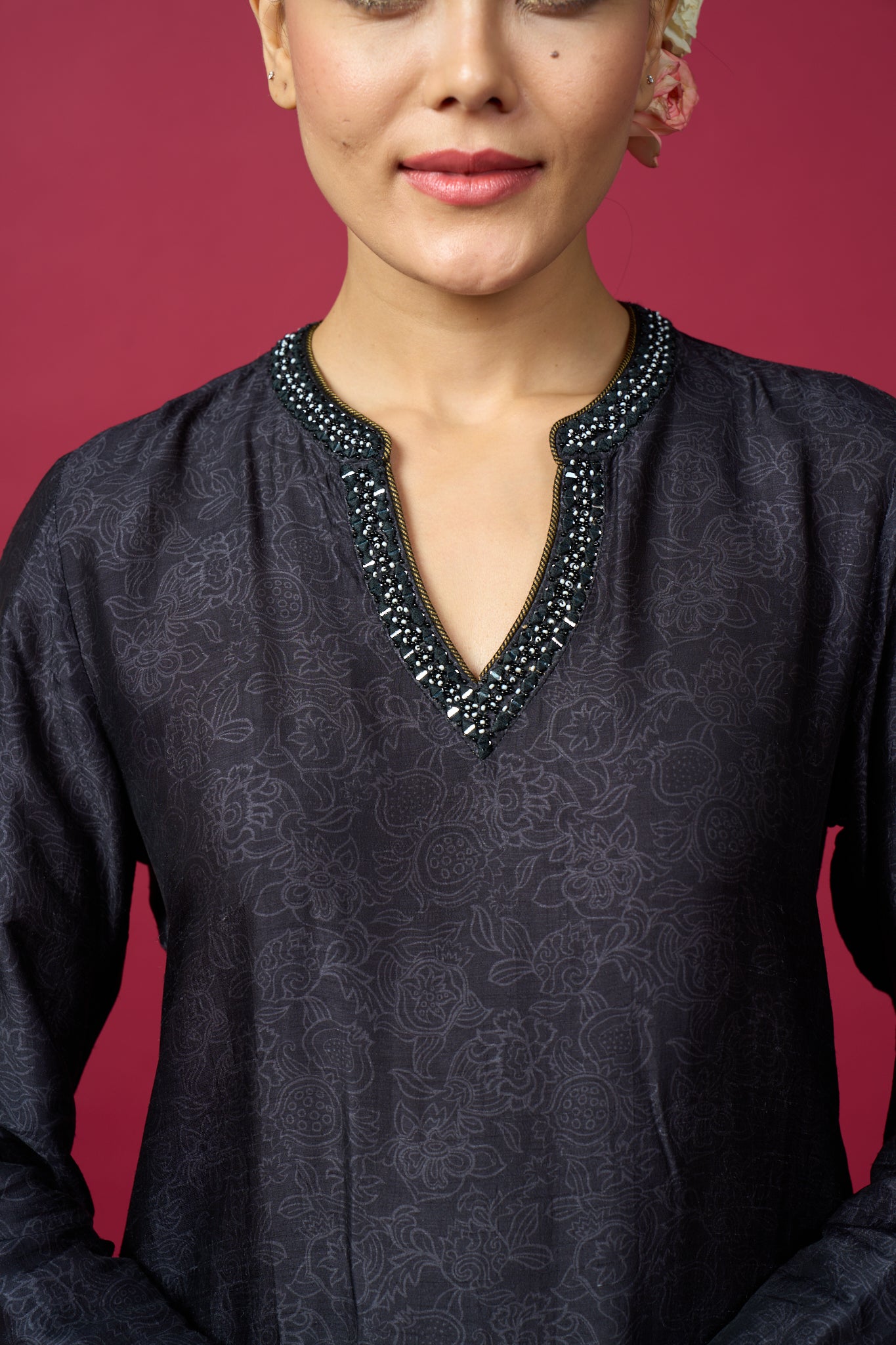 Sunehri Kurta Set with Dupatta - Black