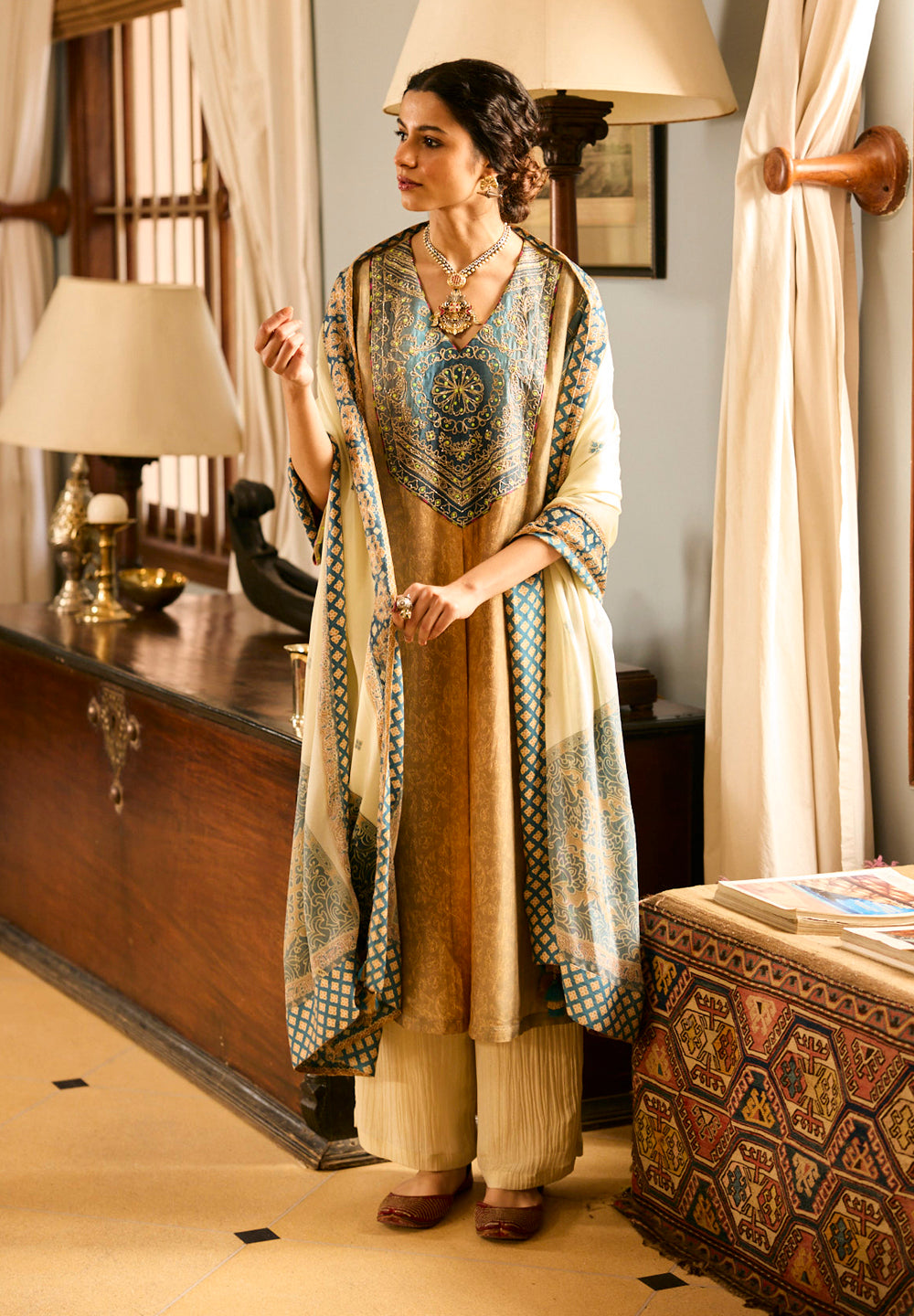 Jugnu Kurta Set with Dupatta - Cream