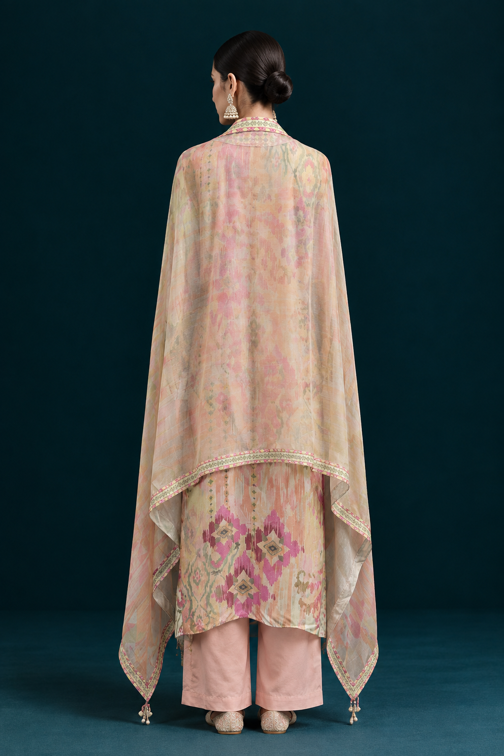 Zoya Ikat-inspired kurta set-Peach/yellow