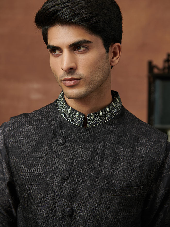 Black Bandi | Shop Saundh Man