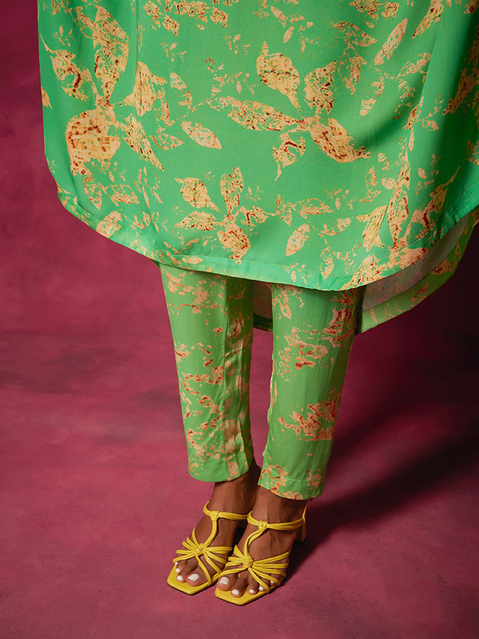 Kaftan Kurta & Pant Set | Shop Saundh