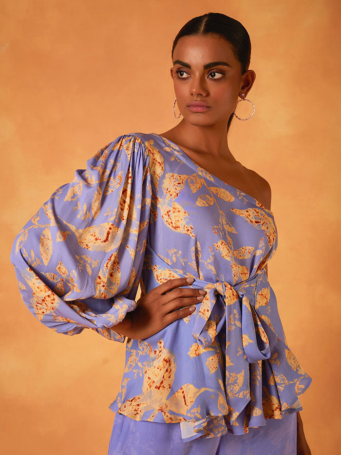 One-shoulder top | Shop Saundh