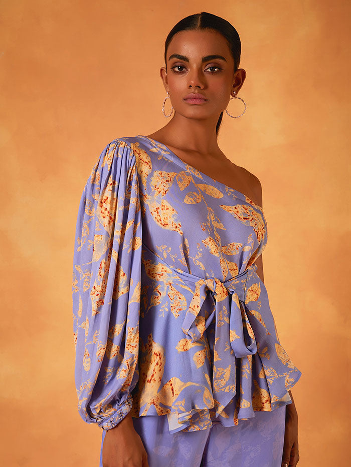 One-shoulder top | Shop Saundh