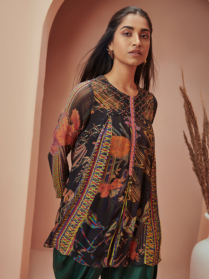 Black Top | Shop Saundh