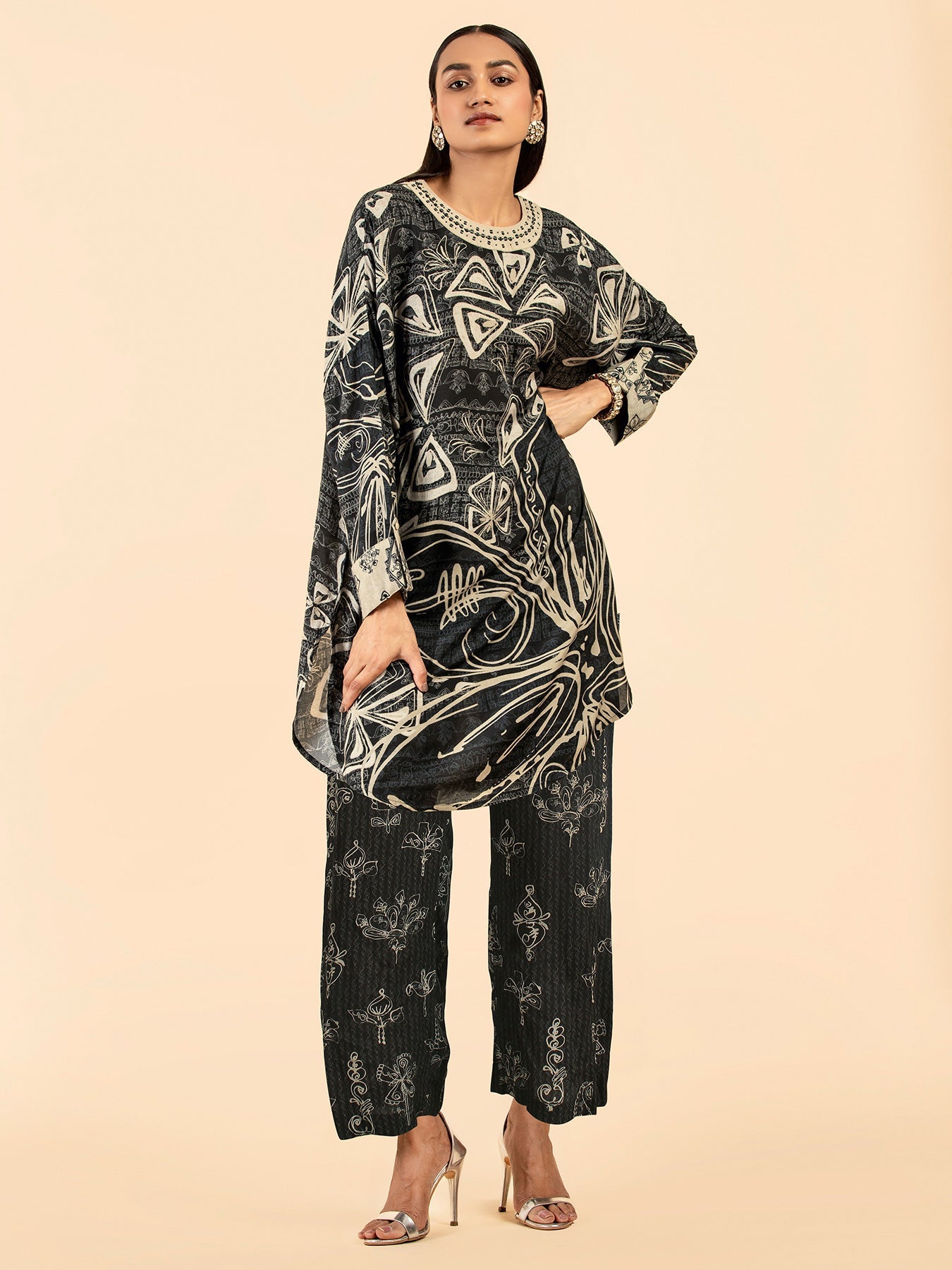 Aipan Black Co-Ord Set| Shop Saundh