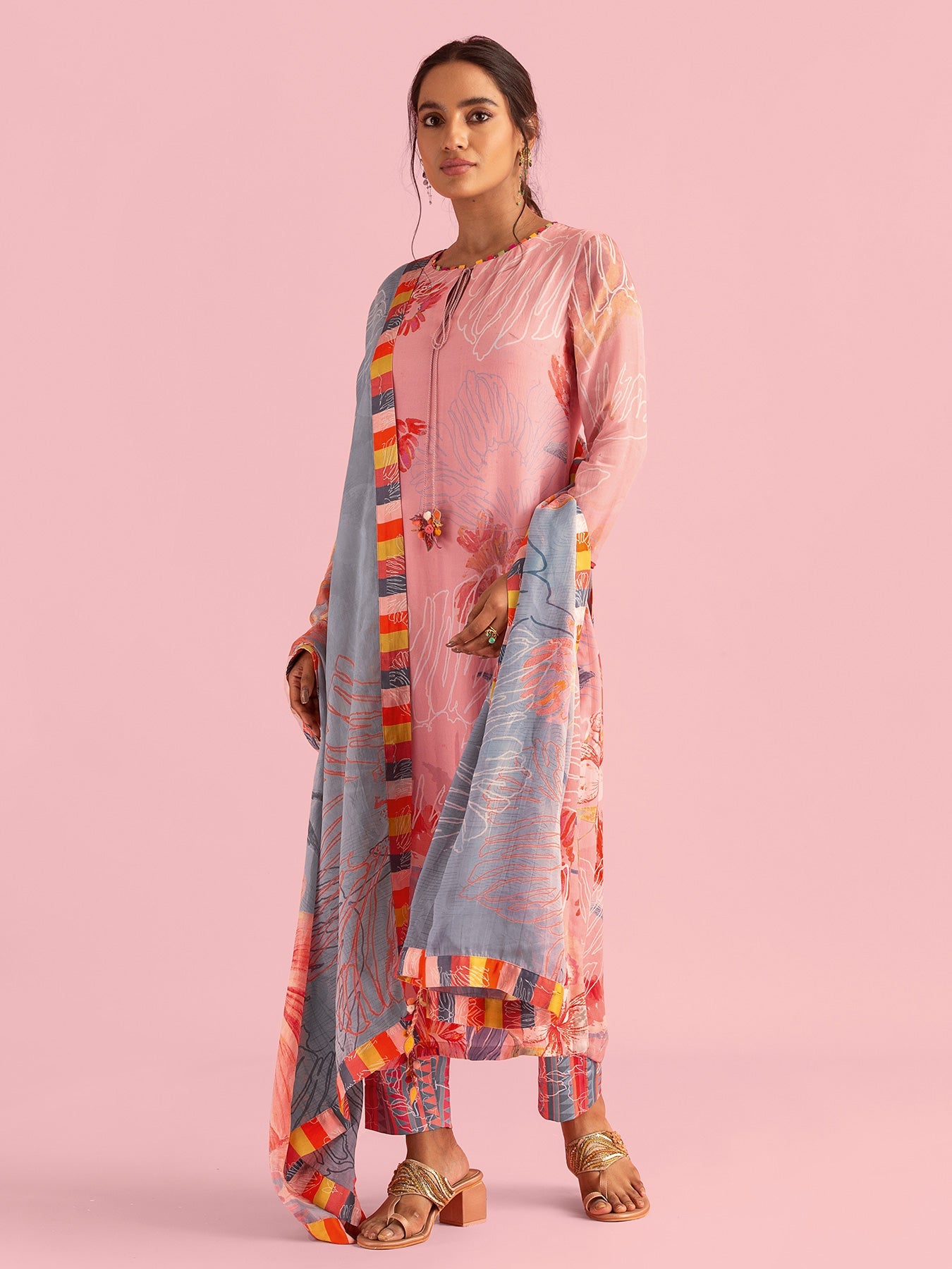 Floral Fantasy Pink Natural Crepe Printed Kurta Set