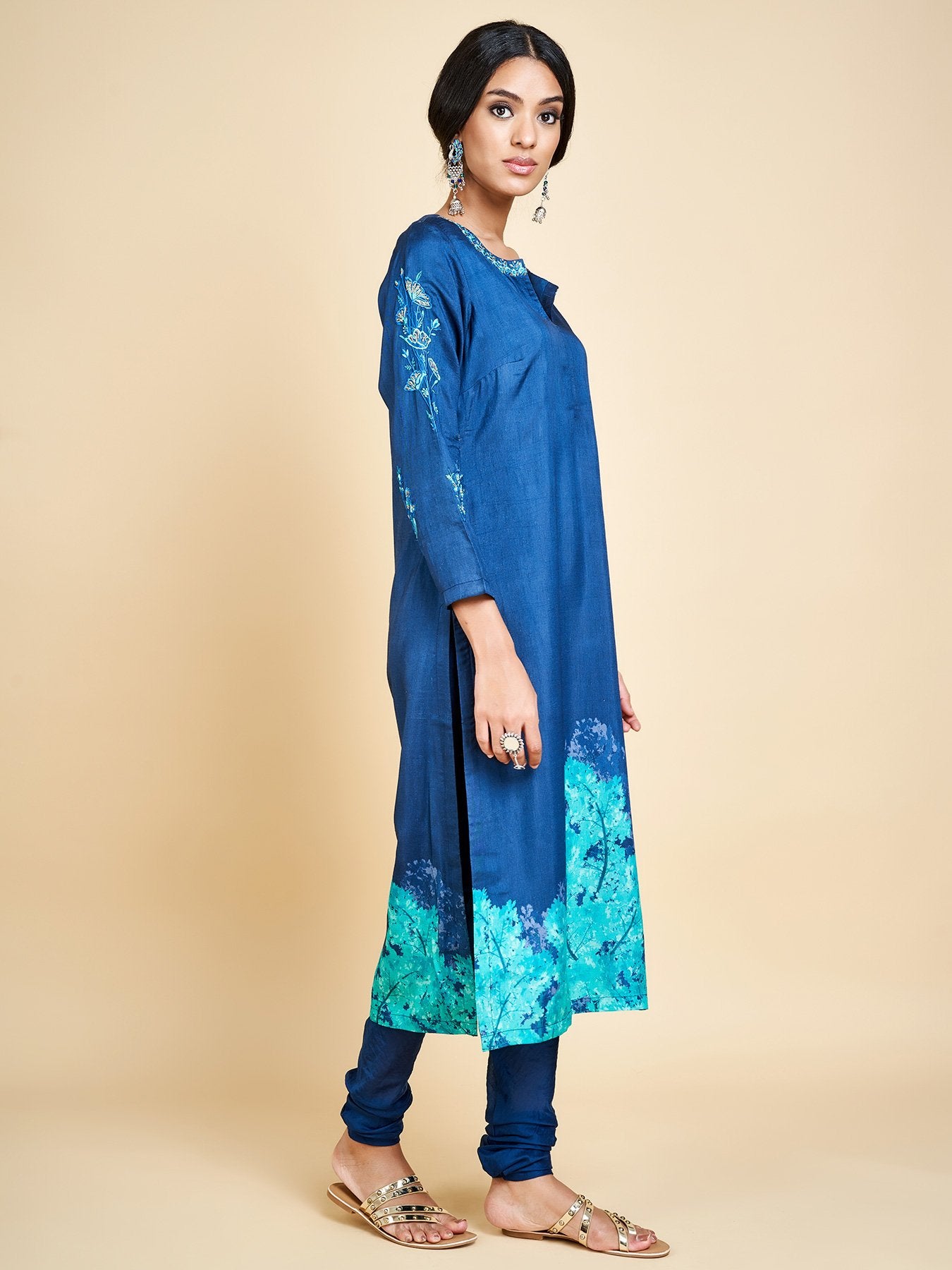 Nishadbagh Kurta Set Medium