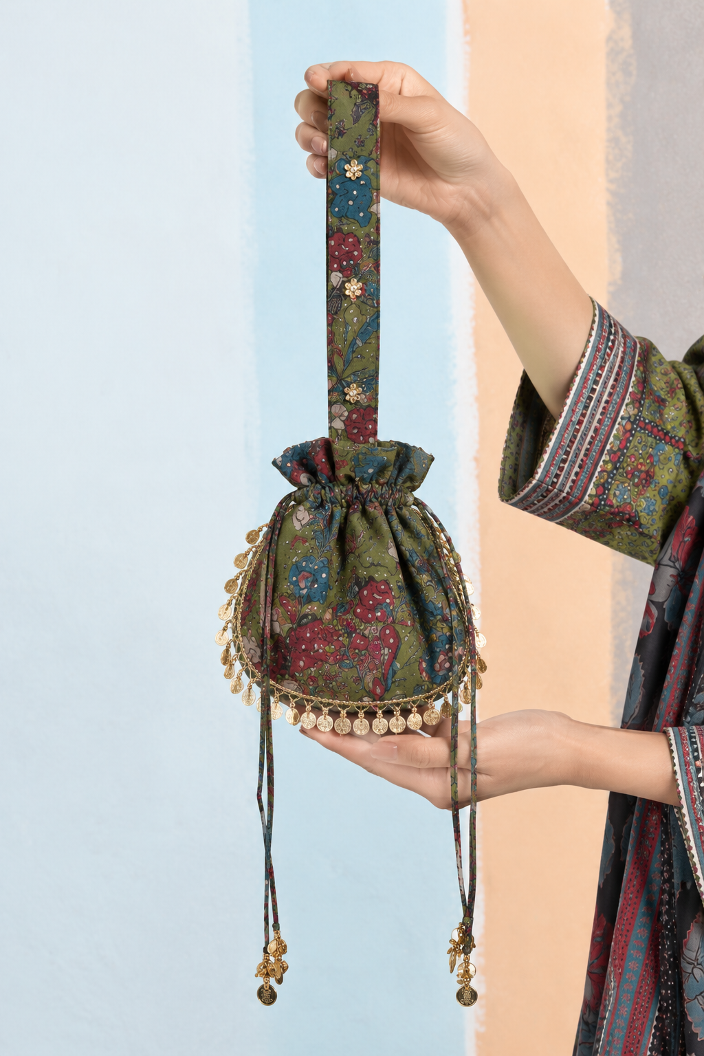 Meera Potli - Olive