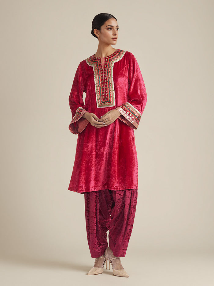 Kesha Kurta Set - Maroon