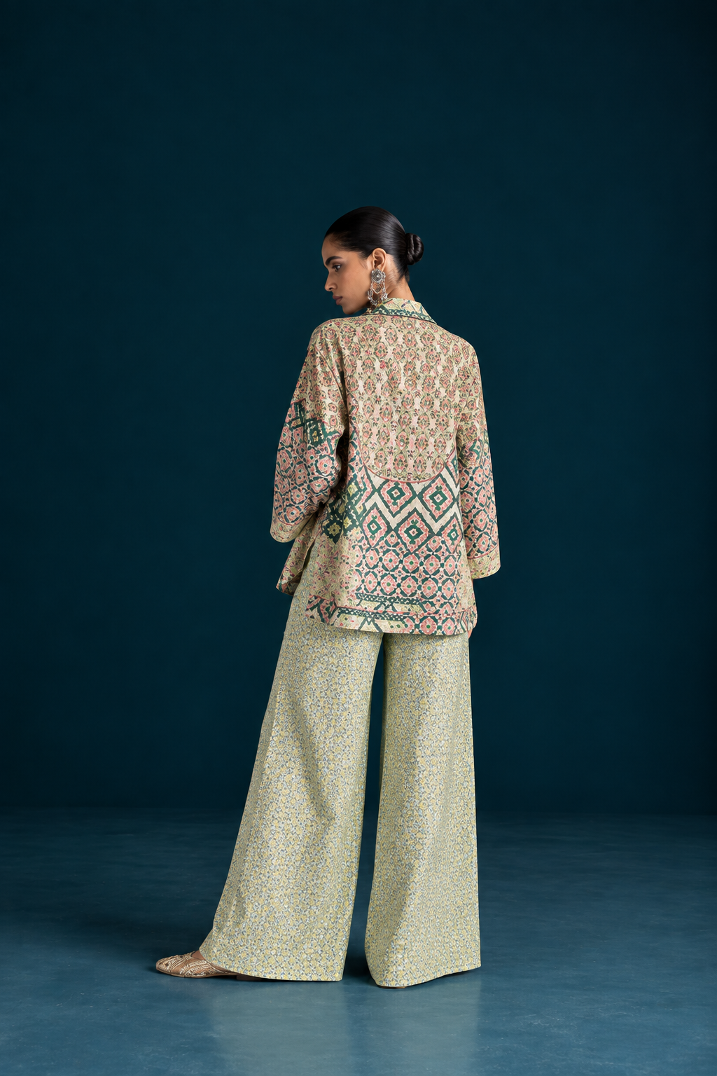 Rangrez Ikat-inspired skirt and bottom Co-ord set - Green