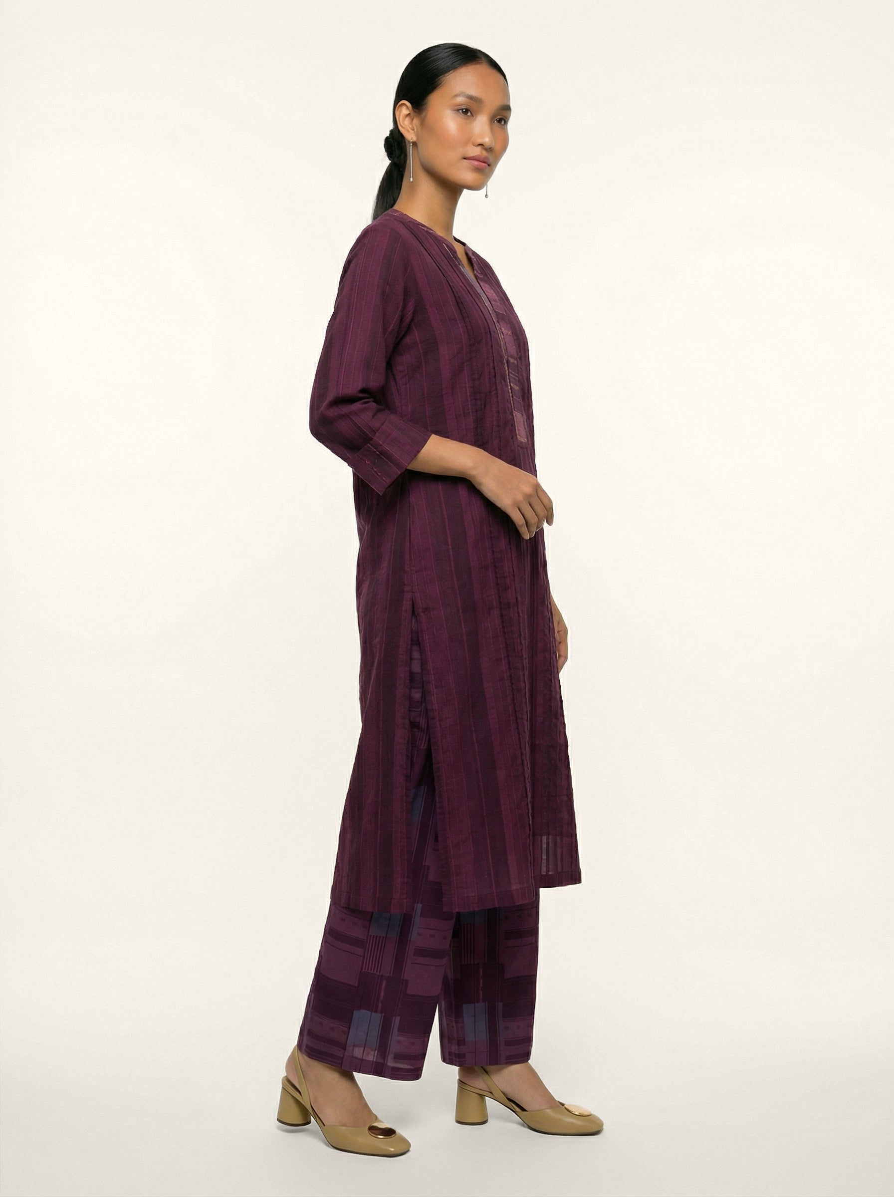 Burgundy Ledger Kurta Set - Burgundy