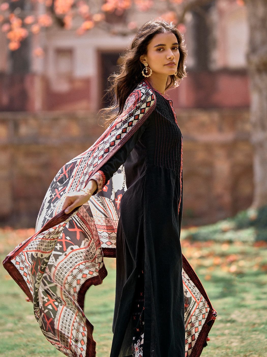 Bela Kurta Set with Dupatta - Black
