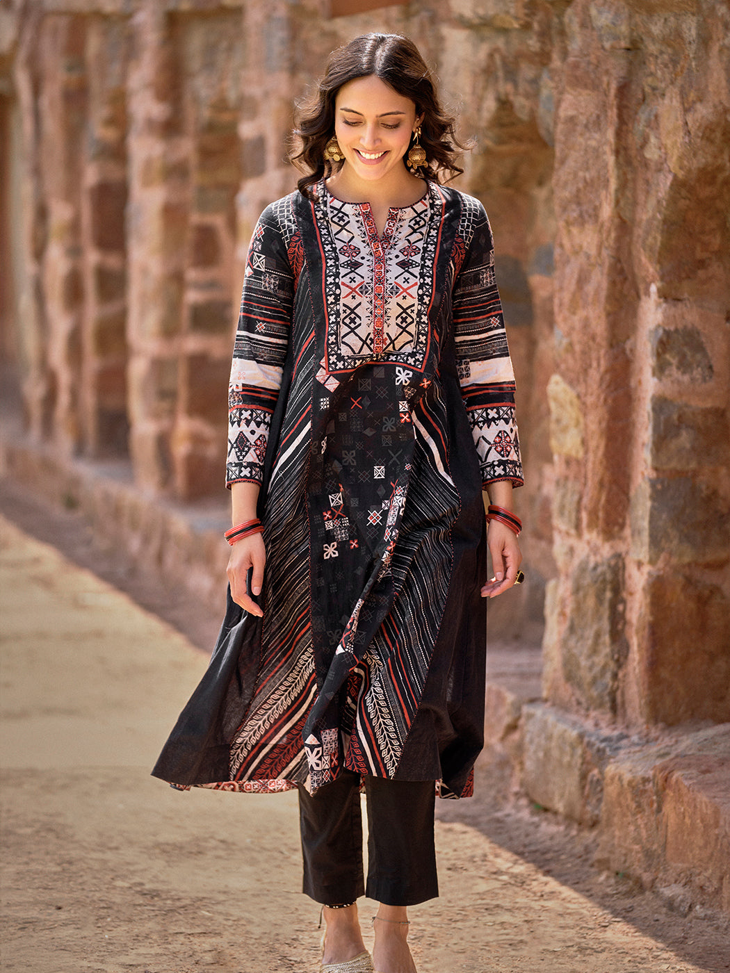 Jeel Kurta Set with Dupatta - Black