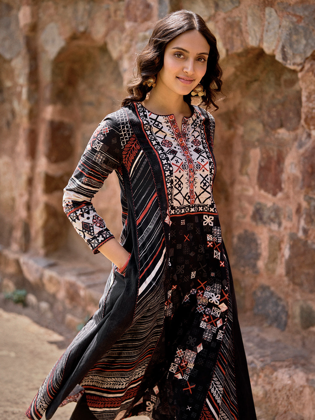 Jeel Kurta Set with Dupatta - Black