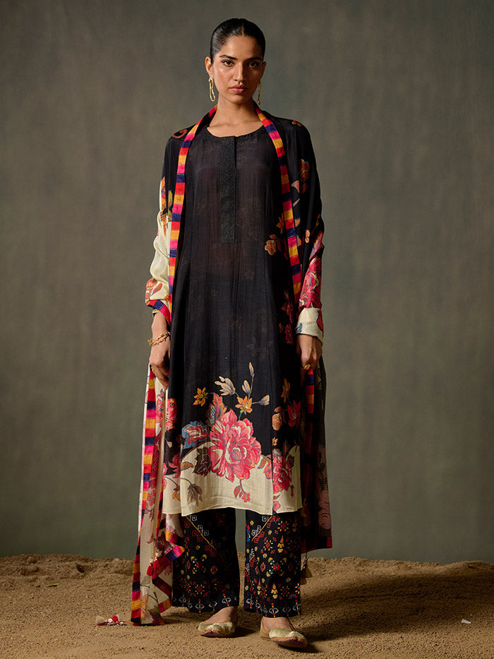 Aabha Kurta - Black