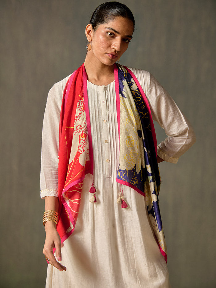 Reina Kurta - White