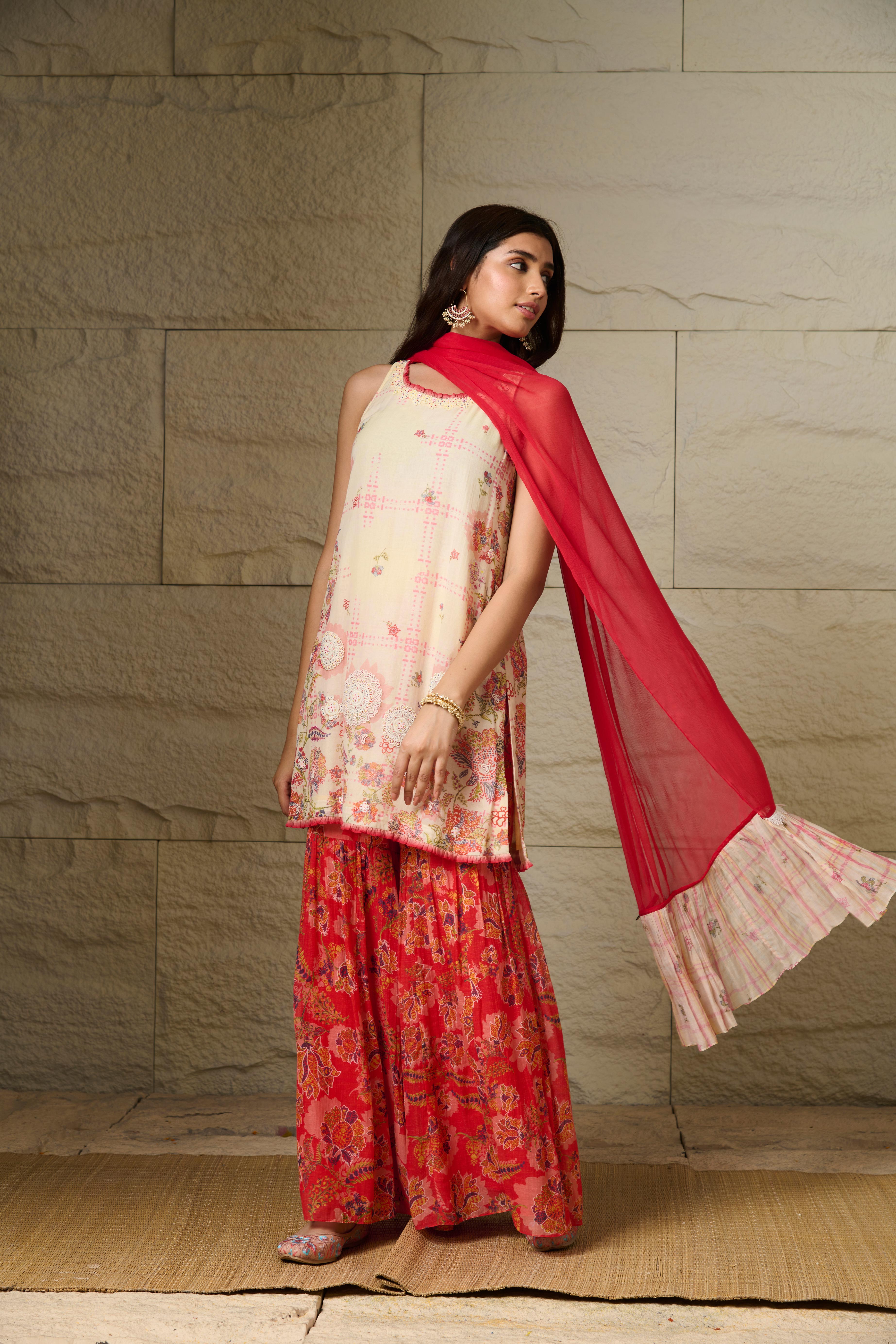 Prema Kurta Set with Dupatta – Red
