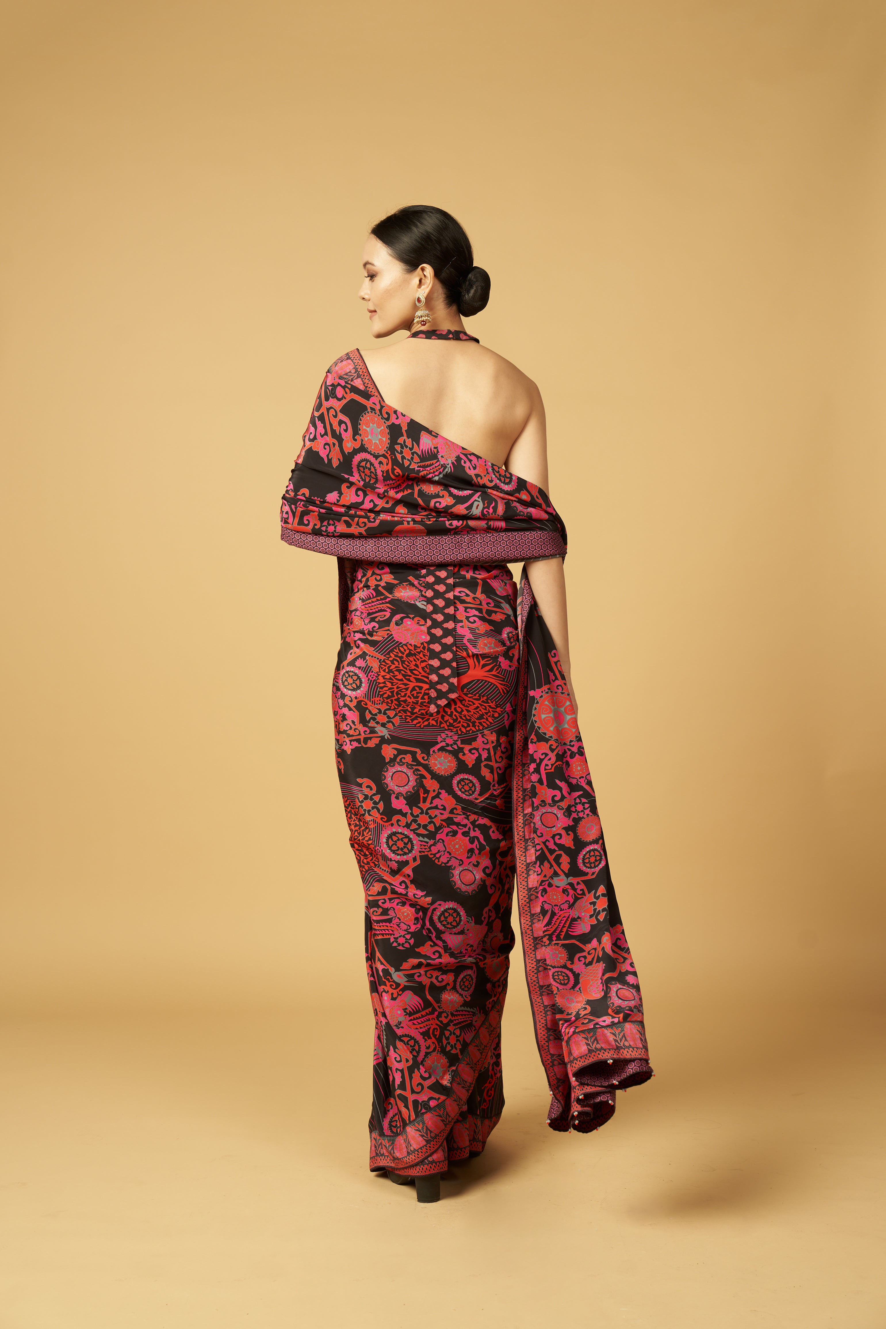 Baiga Kapaat Saree - Black