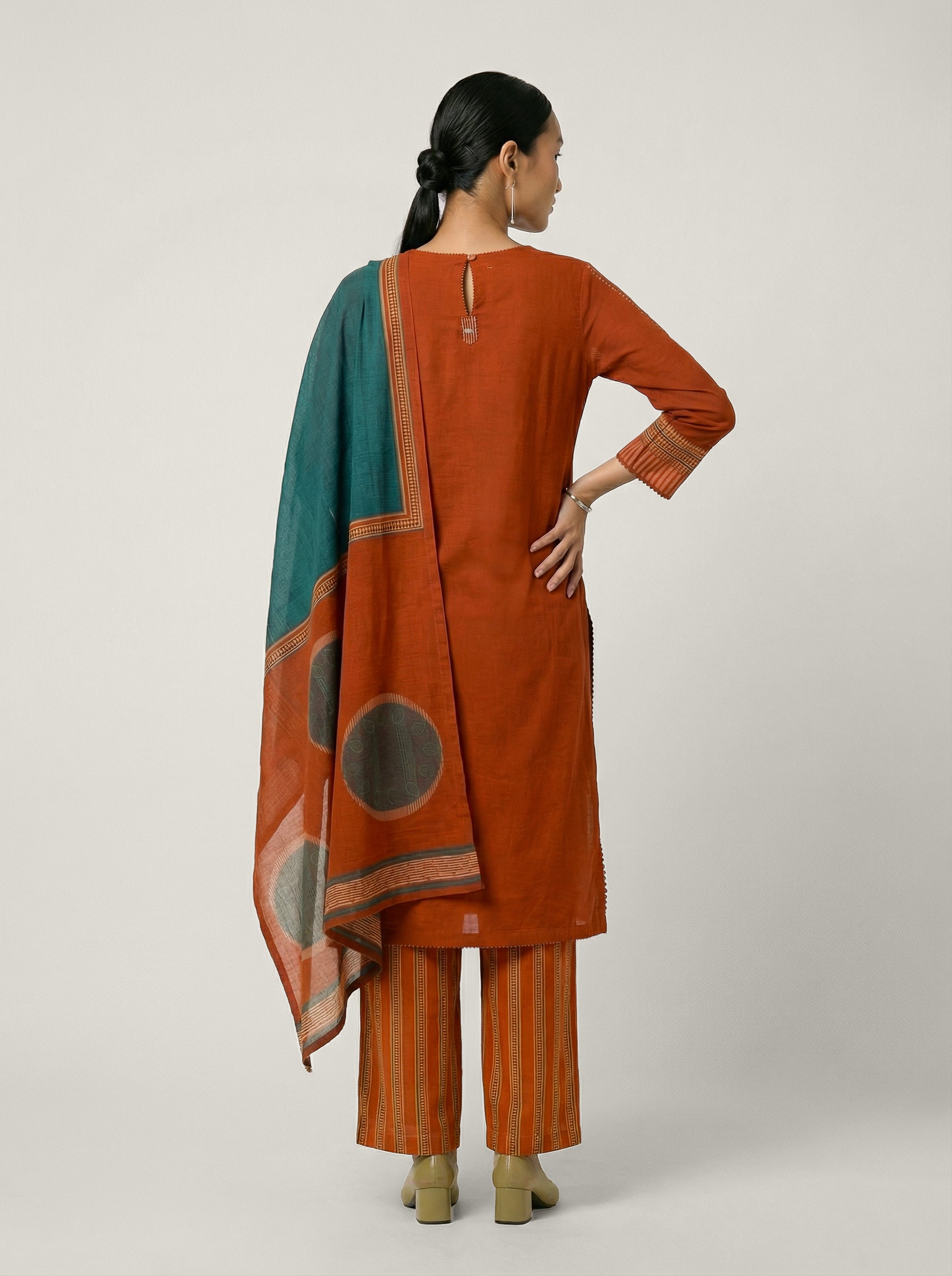Boardroom Kurta Set - Rust