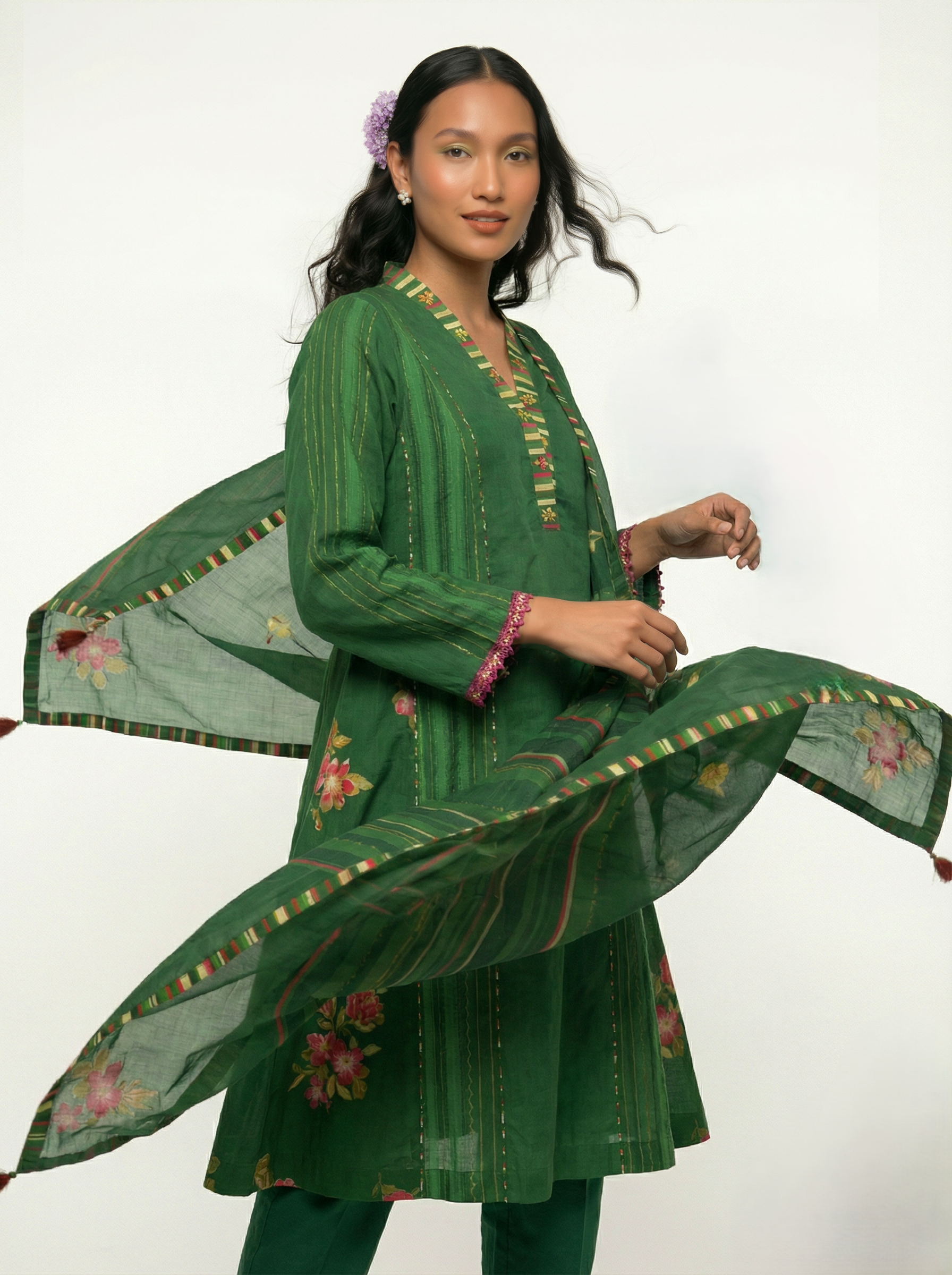 Mizaaj kurta set- Green