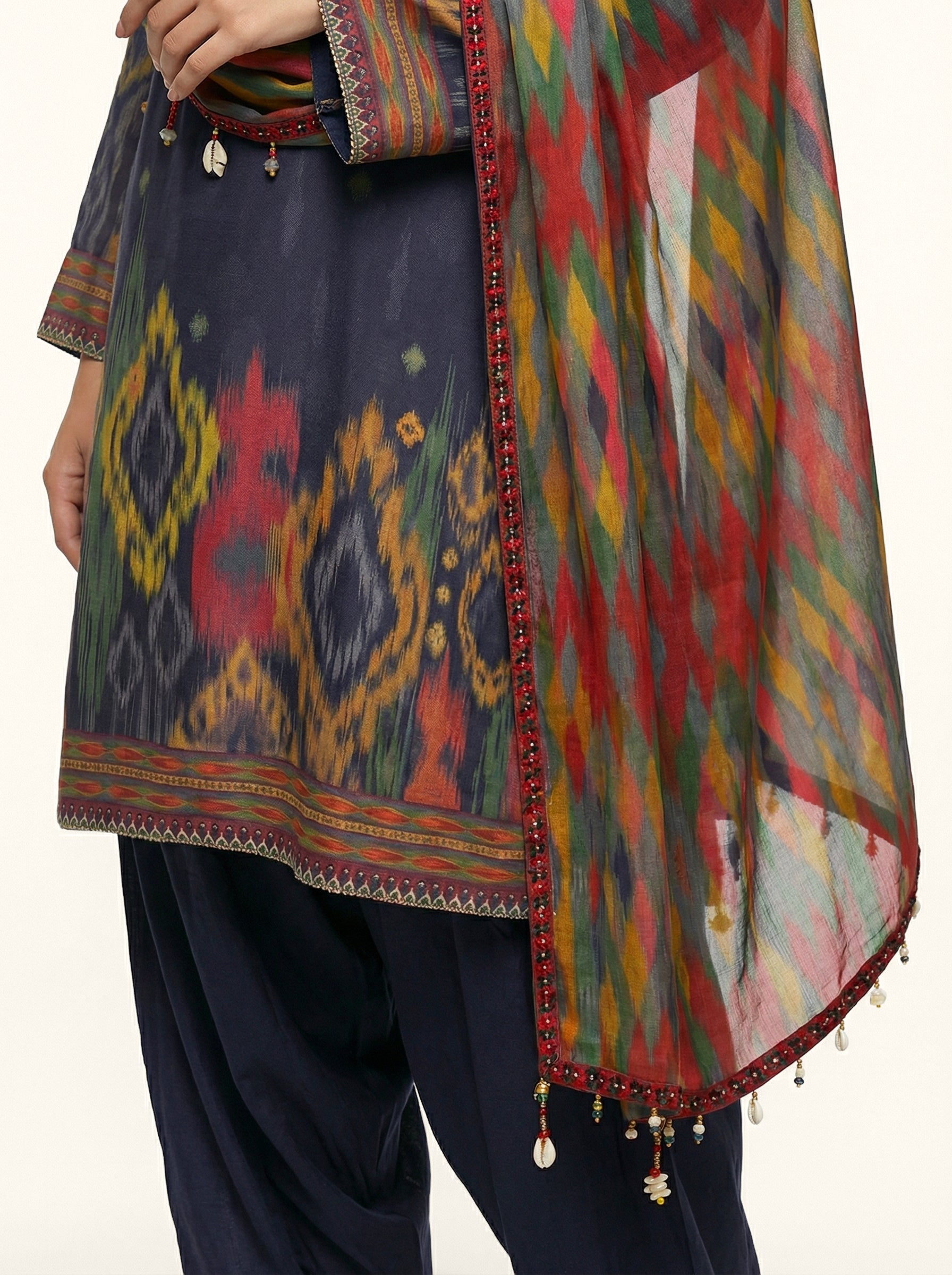 Ahaana Kurta Set - Grey
