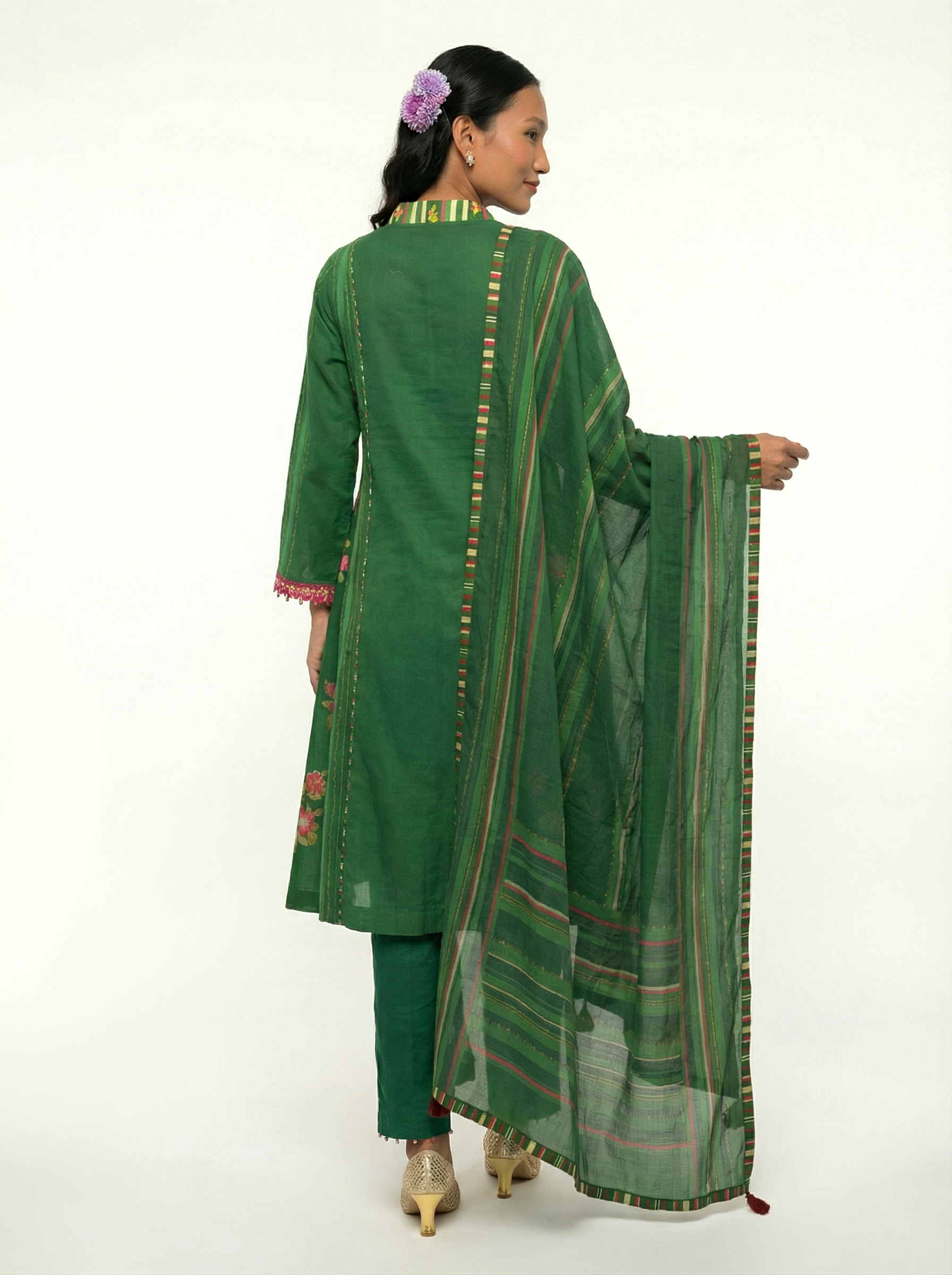 Mizaaj kurta set- Green