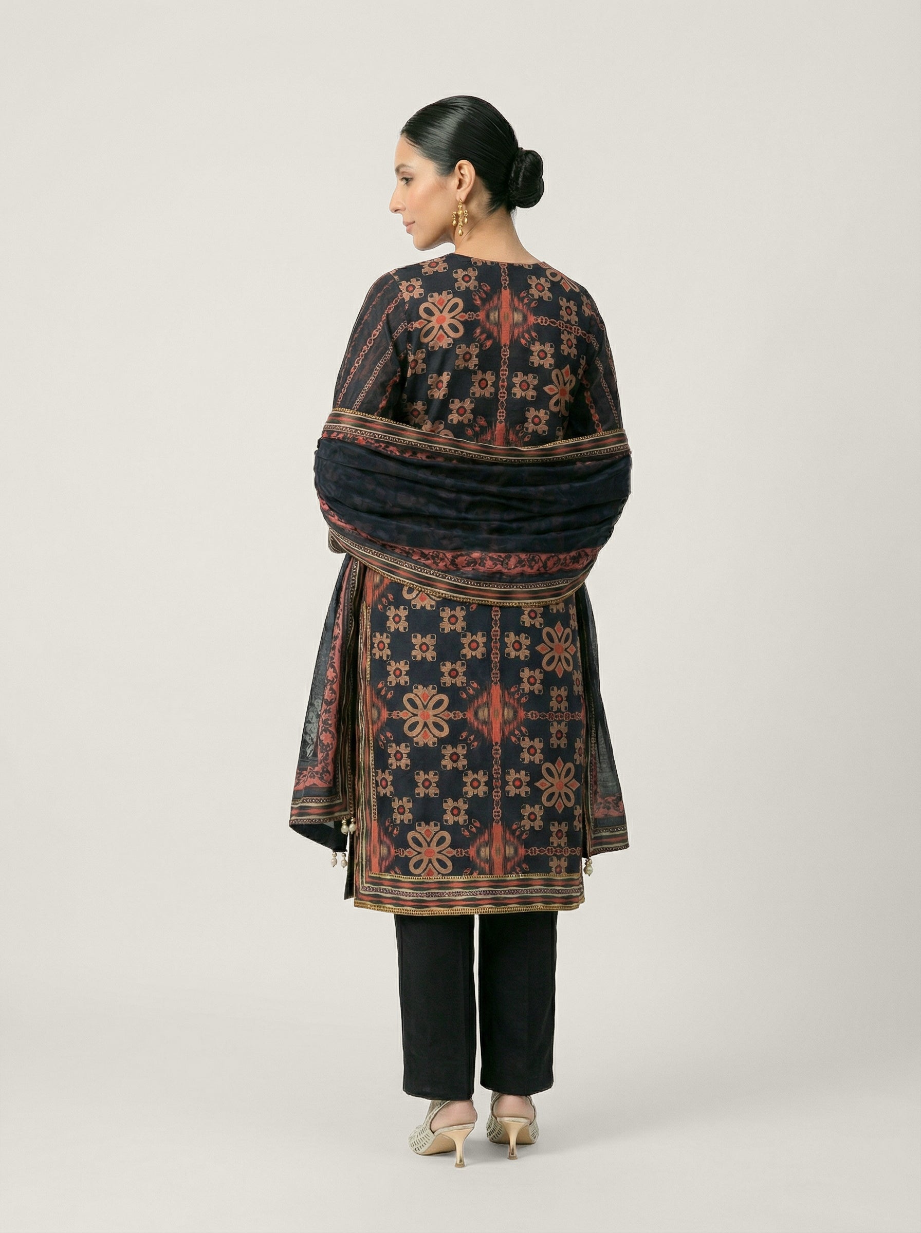 Vireya Kurta Set - Black