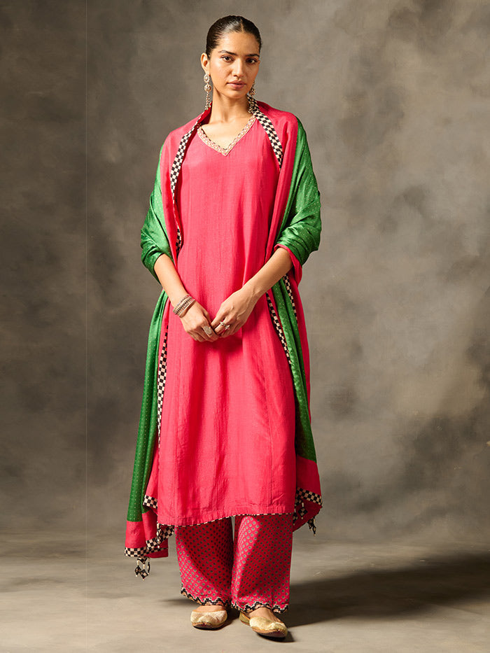 Savi Pink and Green Kurta Set | Shop Saundh