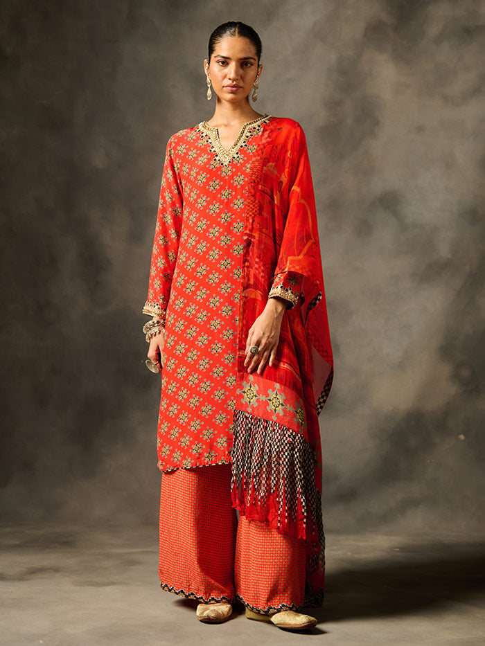 Sila Kurta Set with Dupatta - Red