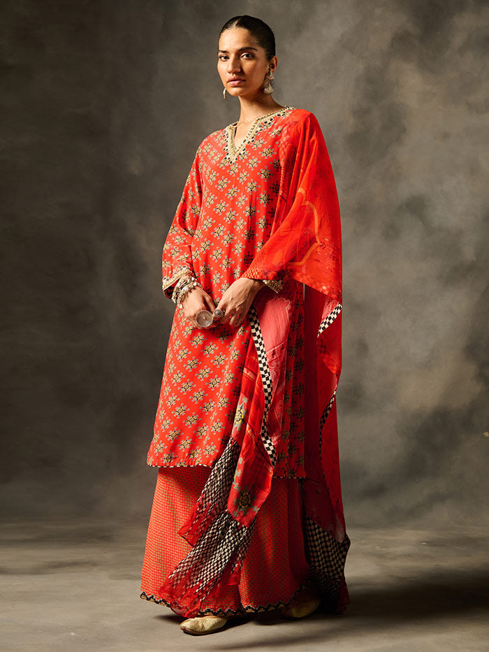 Sila Kurta Set with Dupatta - Red