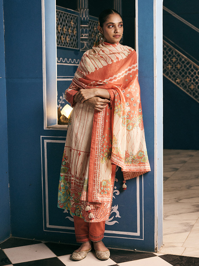 Chanchal Kurta Set - Ivory