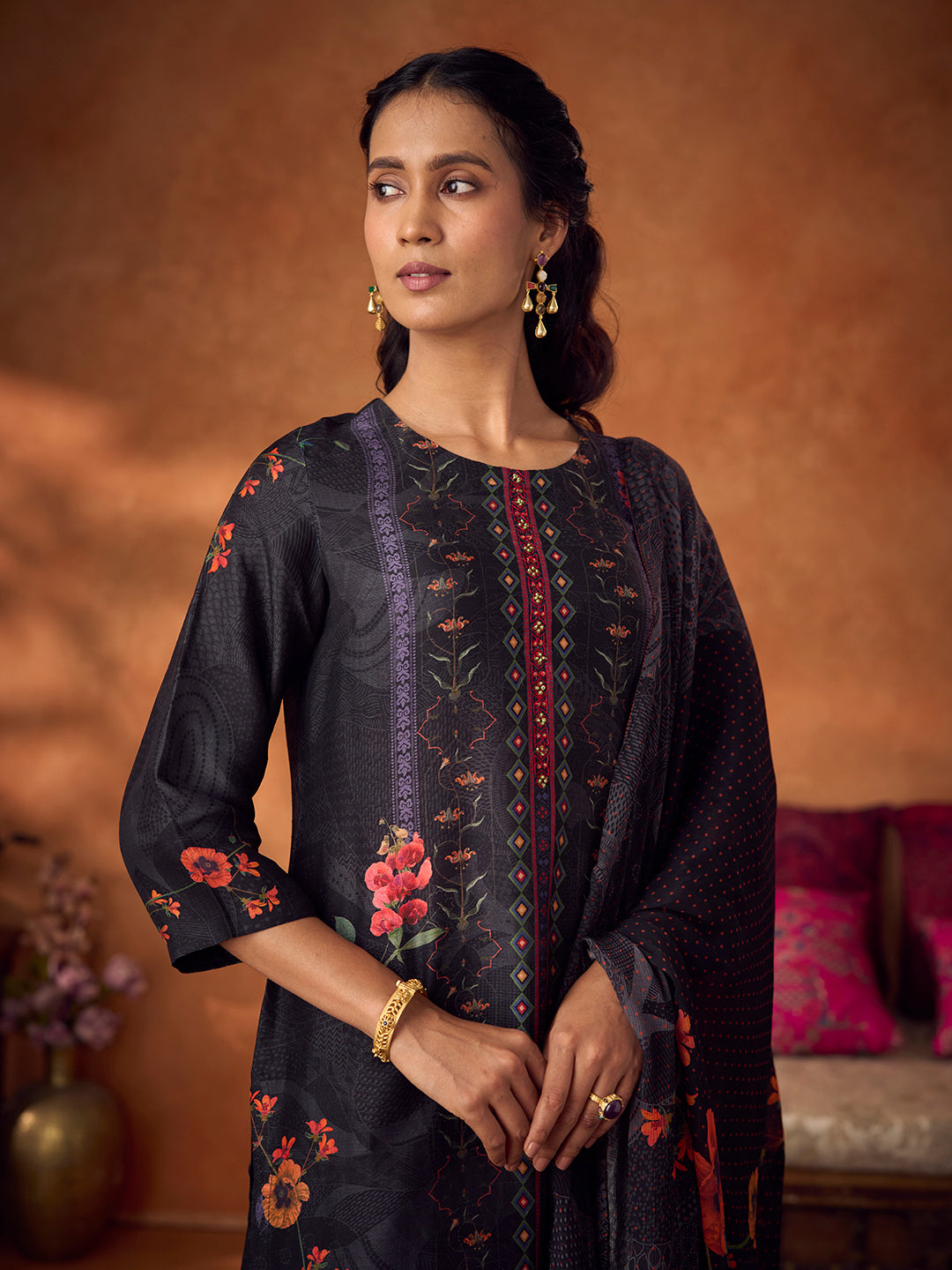 Kiya Unstitched Kurta Set- Black