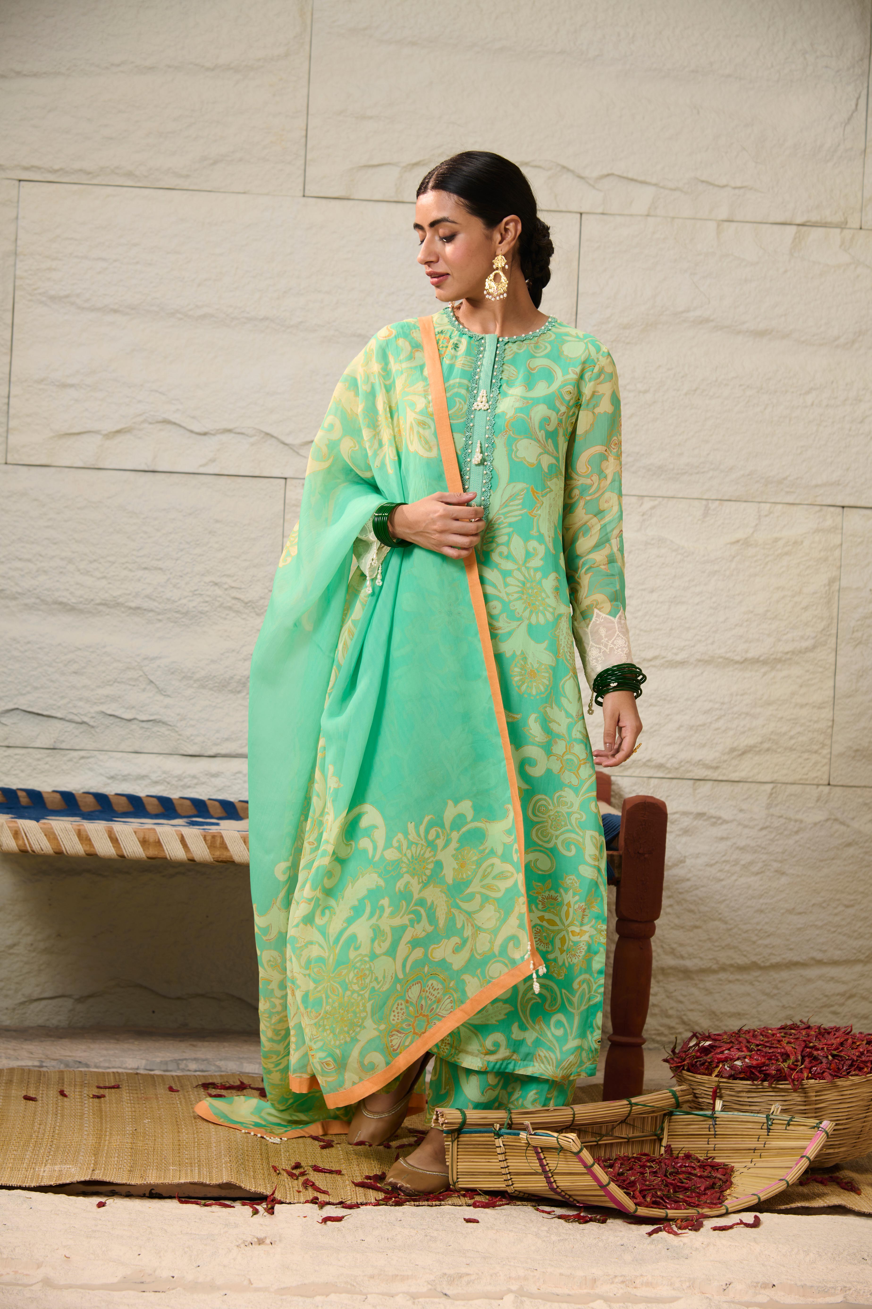 Nira Kurta Set with Dupatta - Green
