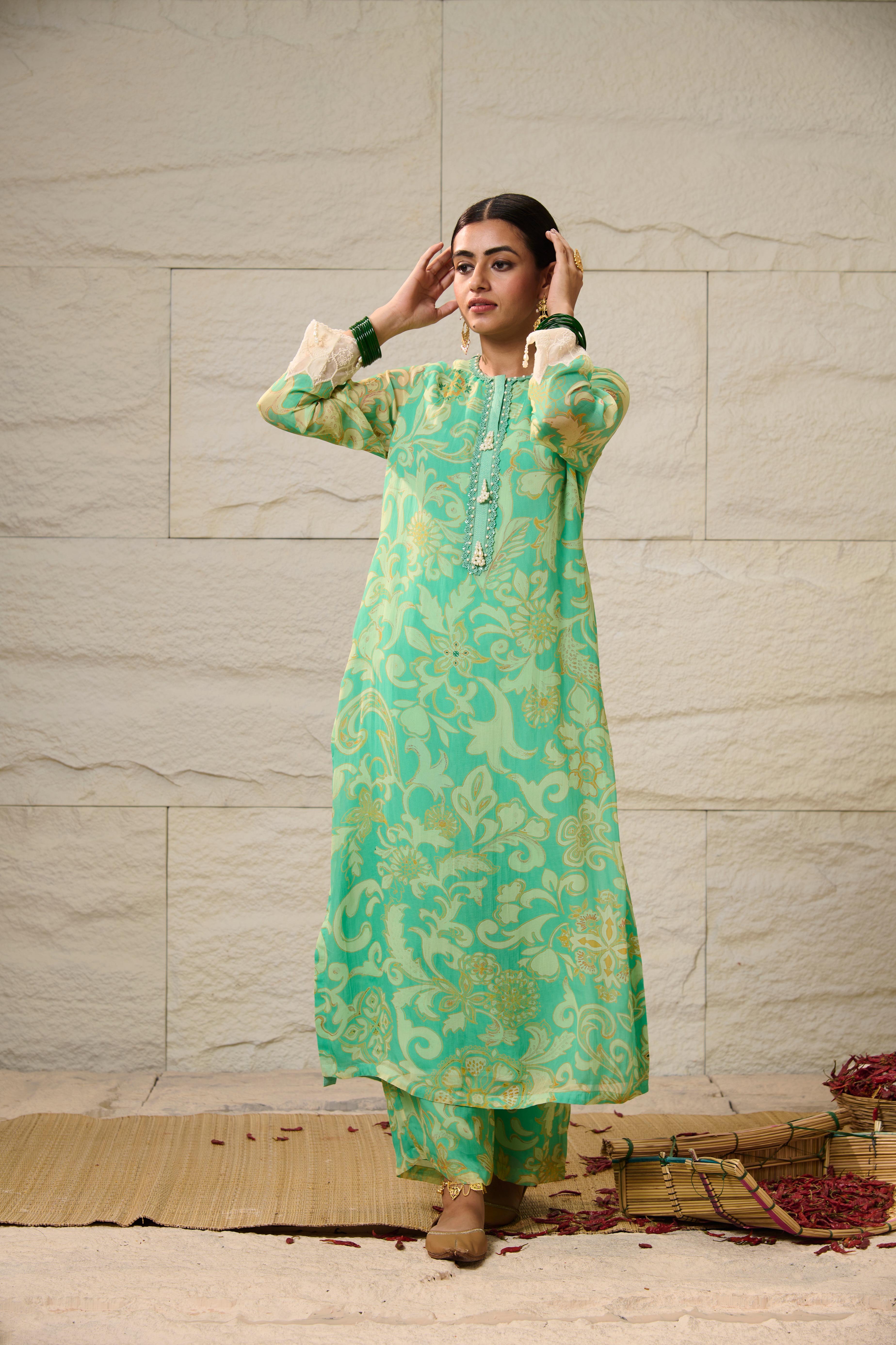 Nira Kurta Set with Dupatta - Green