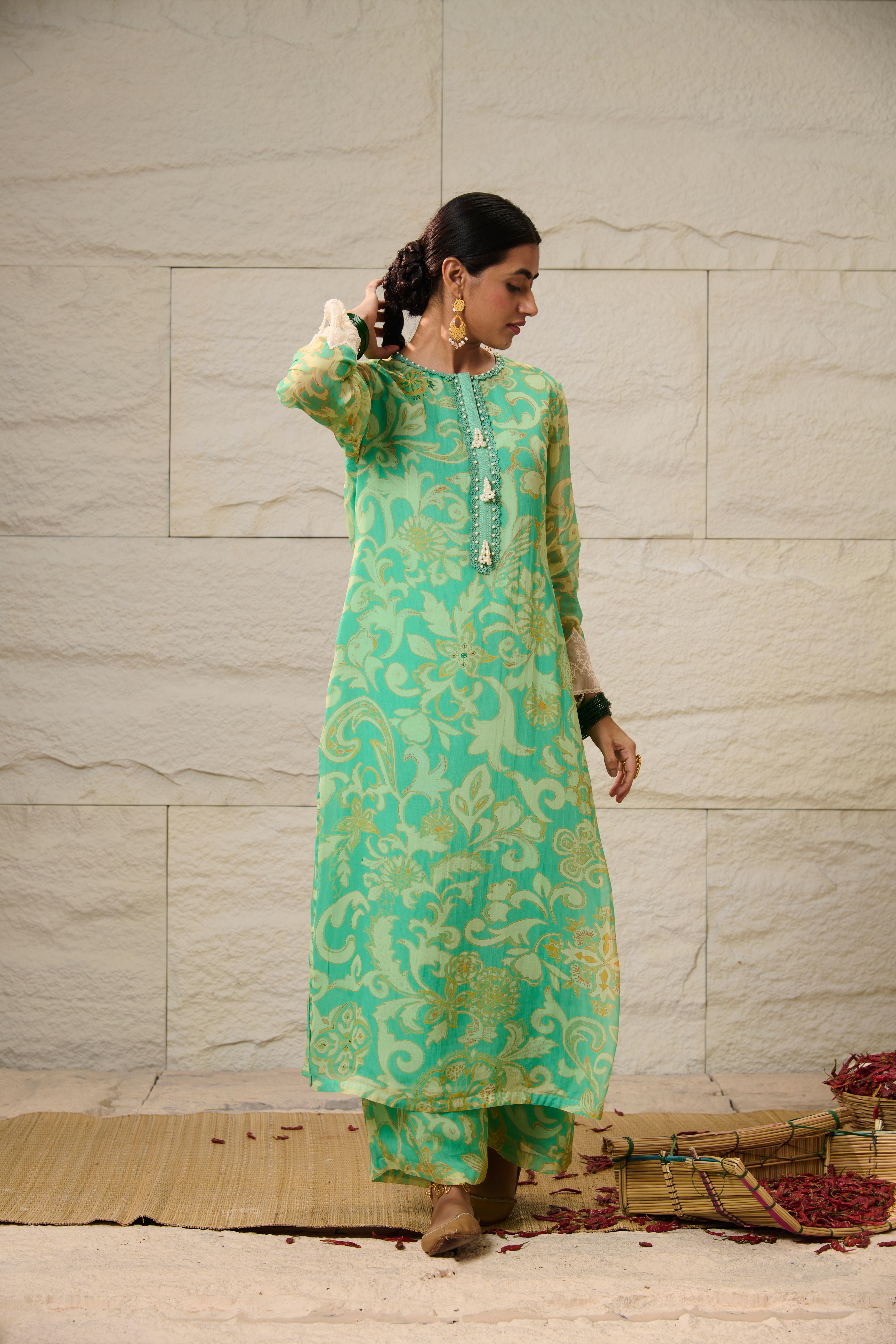 Nira Kurta Set with Dupatta - Green