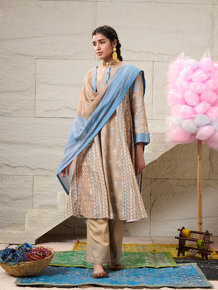 Baani Kurta Set with Dupatta - Beige